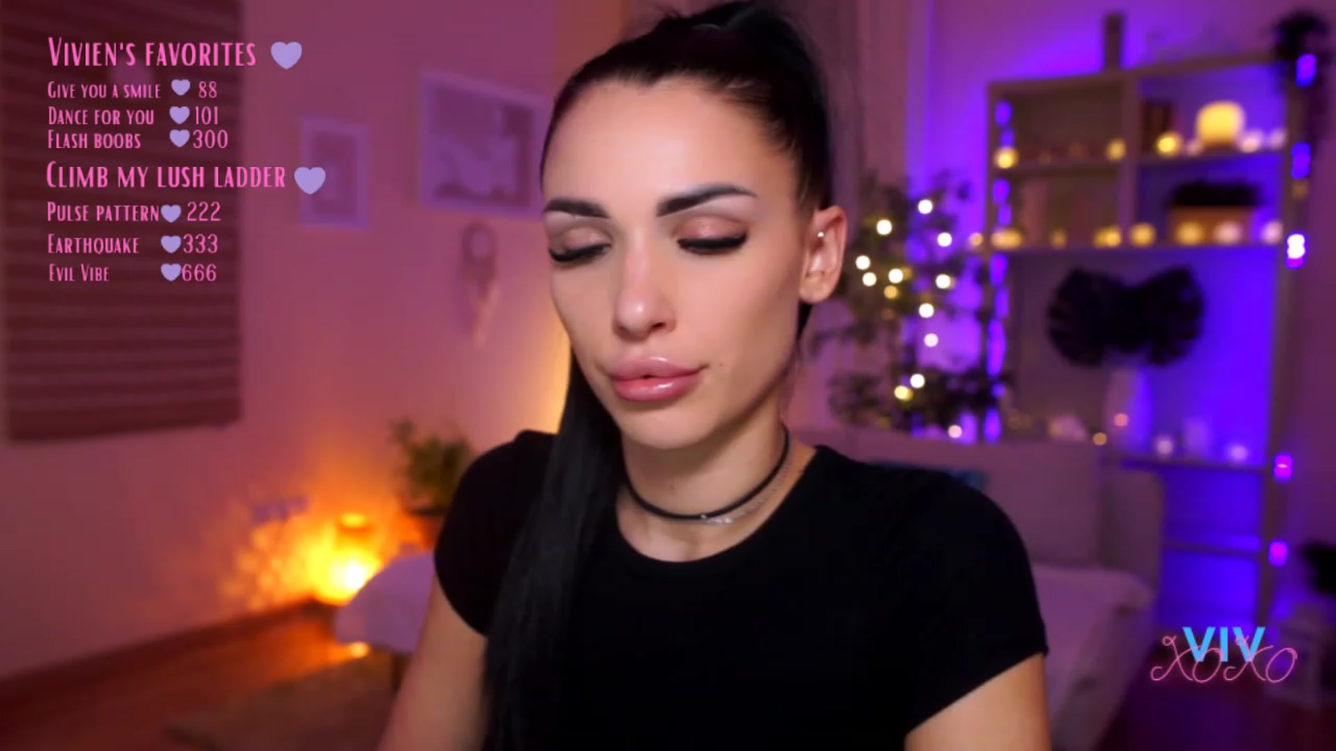 Gallery image thumbnail from kerelai's myfreecams stream on, 03/13/2023, 18:24 image 5 of 20