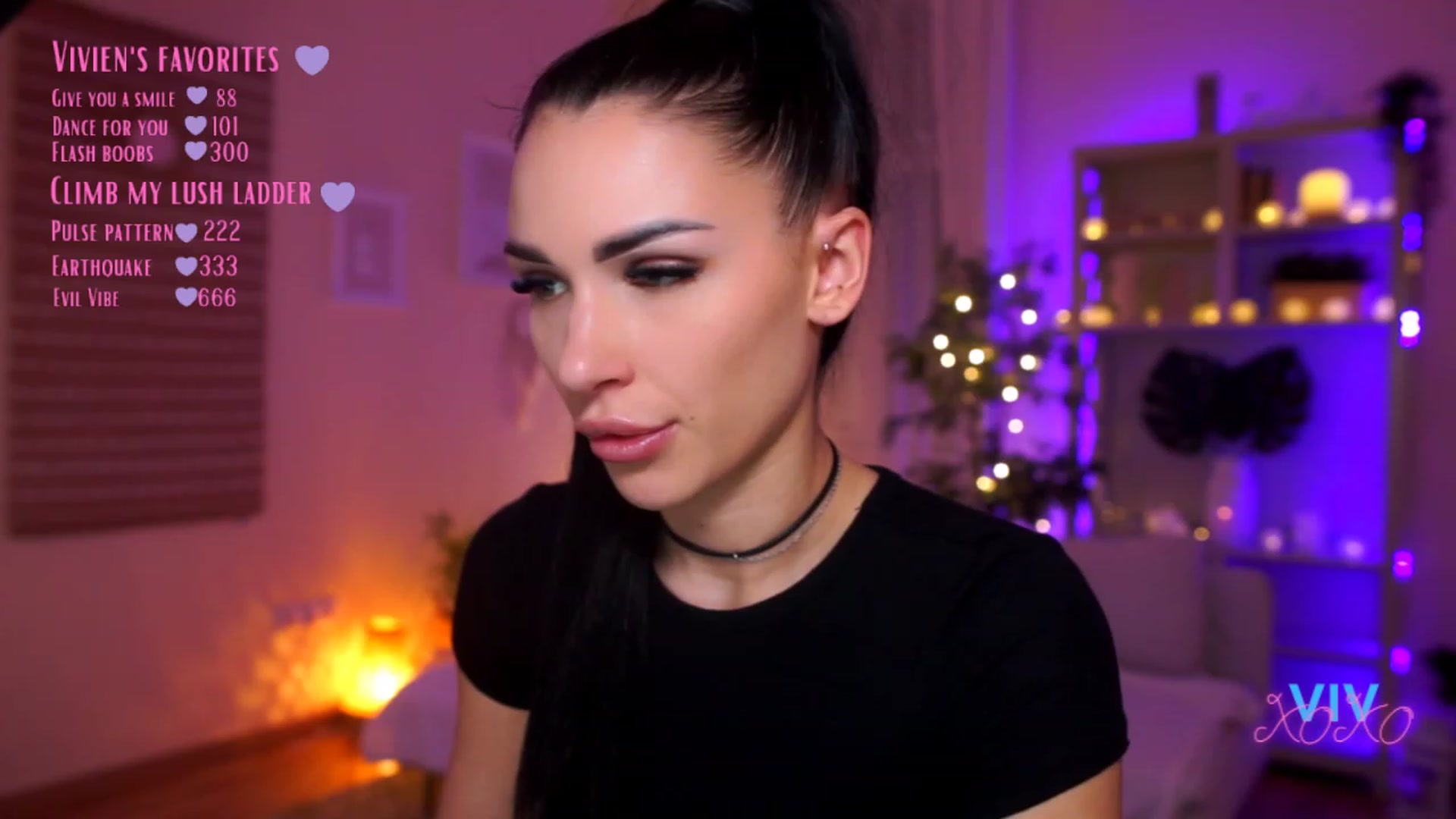 Gallery image thumbnail from kerelai's myfreecams stream on, 03/13/2023, 18:24 image 3 of 20
