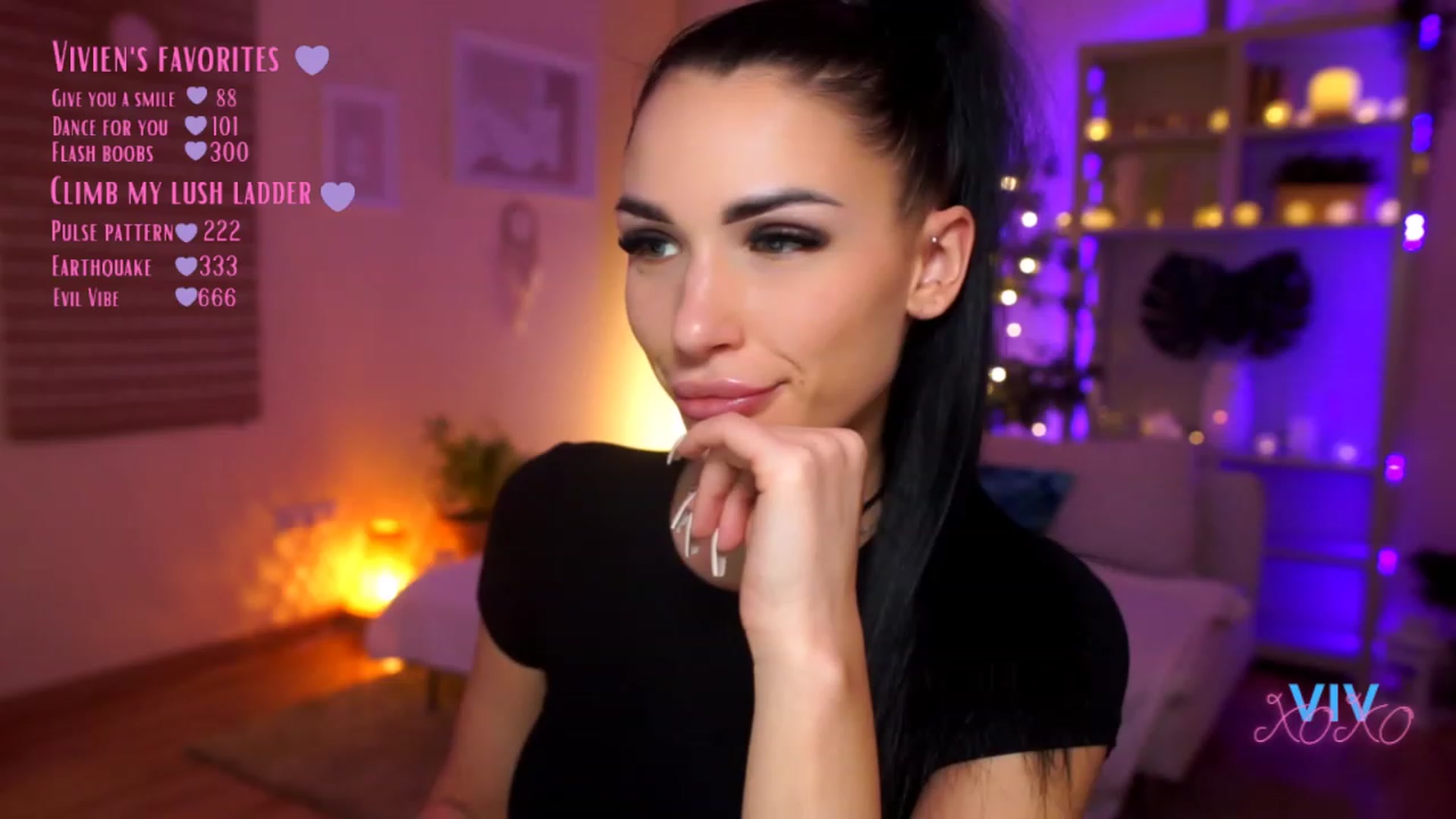 Gallery image thumbnail from kerelai's myfreecams stream on, 03/13/2023, 18:24 image 12 of 20