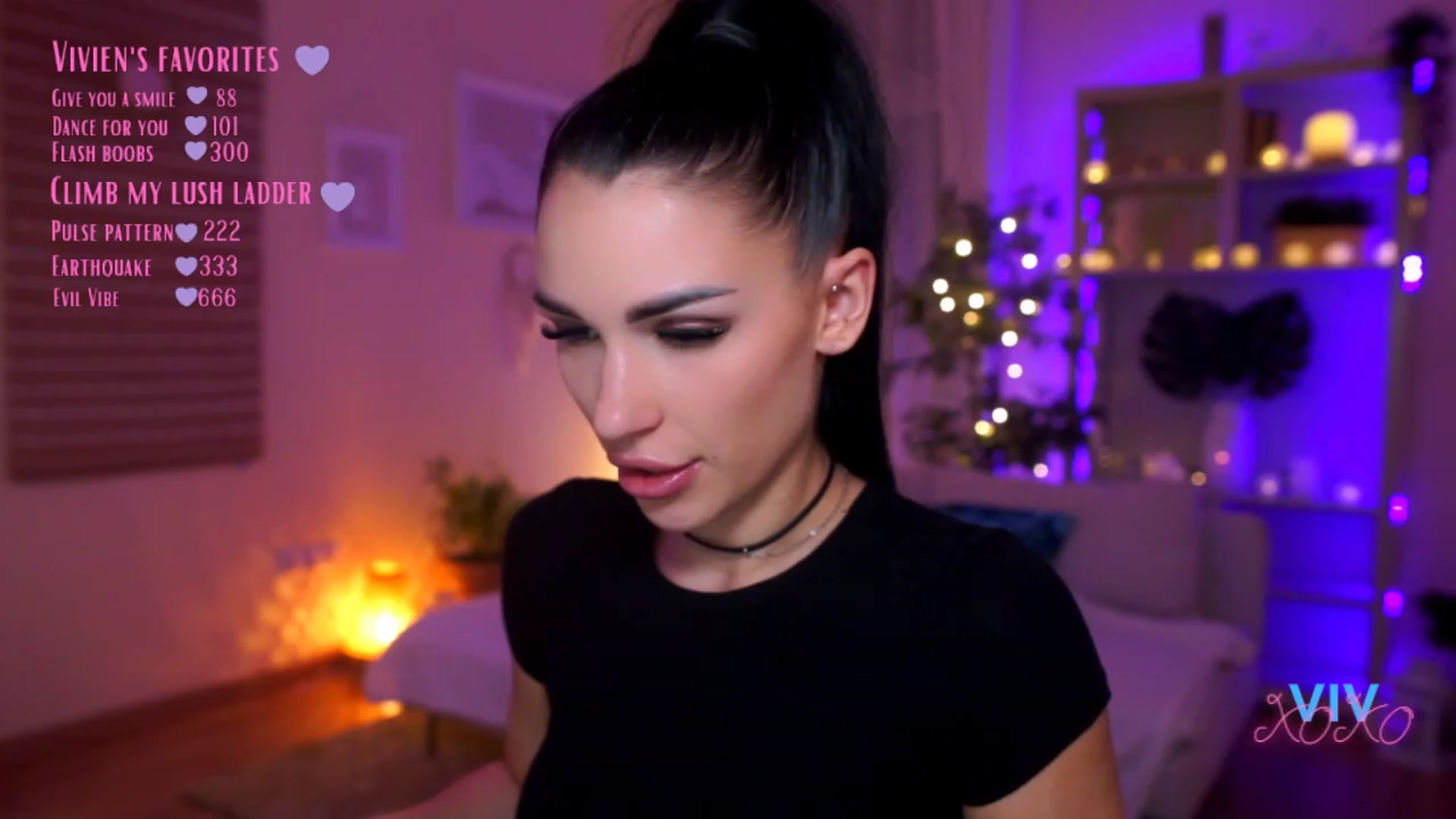 Gallery image thumbnail from kerelai's myfreecams stream on, 03/13/2023, 18:24 image 7 of 20