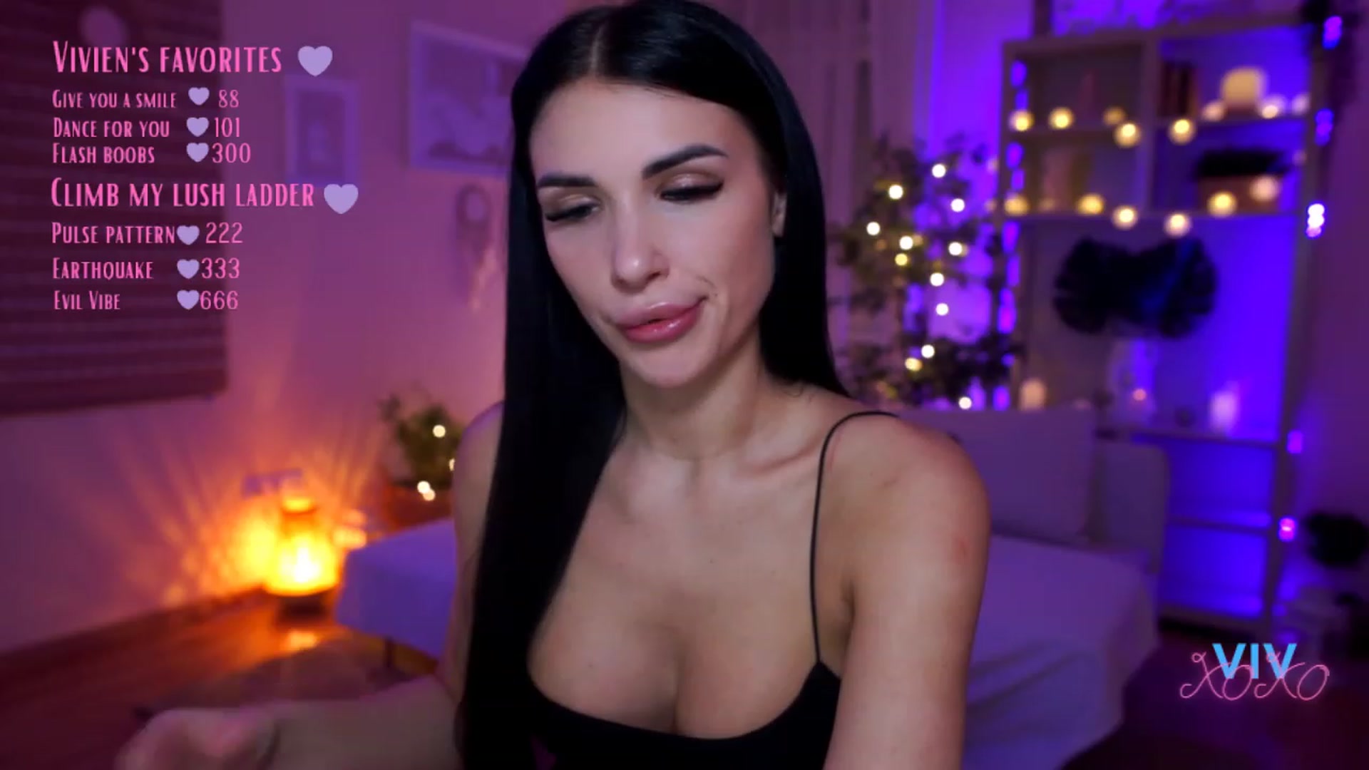 Gallery image thumbnail from kerelai's myfreecams stream on, 03/15/2023, 17:56 image 20 of 20
