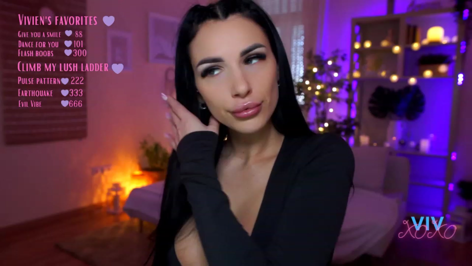 Gallery image thumbnail from kerelai's myfreecams stream on, 03/17/2023, 12:27 image 10 of 20
