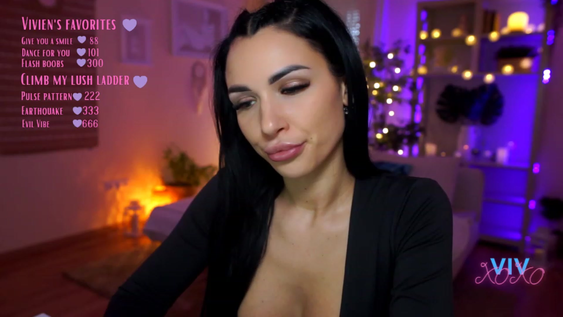 Gallery image thumbnail from kerelai's myfreecams stream on, 03/17/2023, 13:17 image 18 of 20