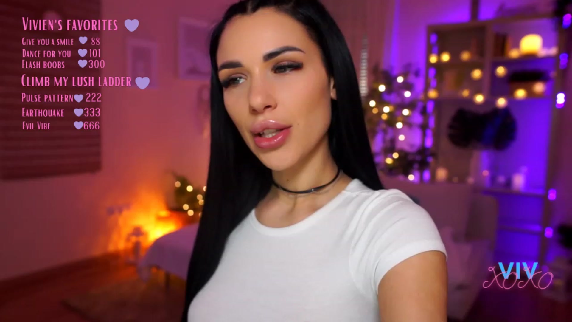 Gallery image thumbnail from kerelai's myfreecams stream on, 03/18/2023, 16:55 image 13 of 20