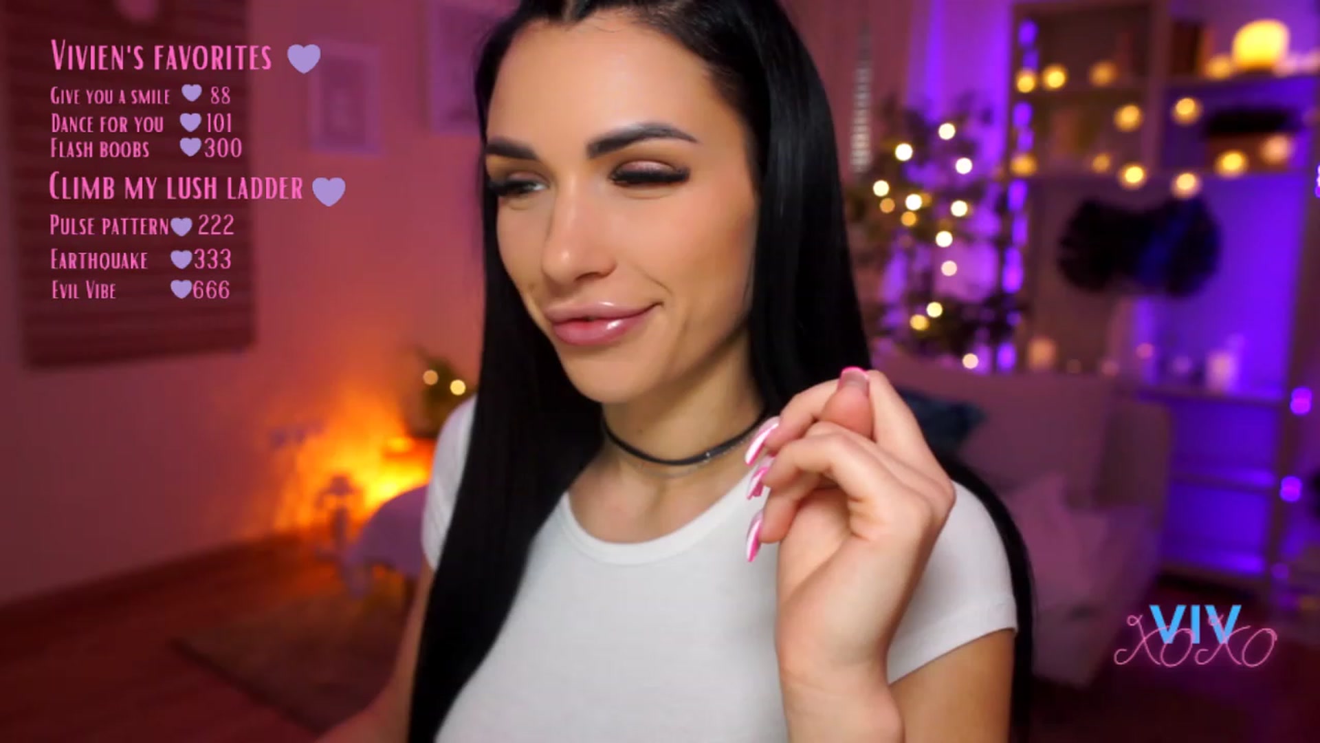 Gallery image thumbnail from kerelai's myfreecams stream on, 03/18/2023, 16:55 image 15 of 20