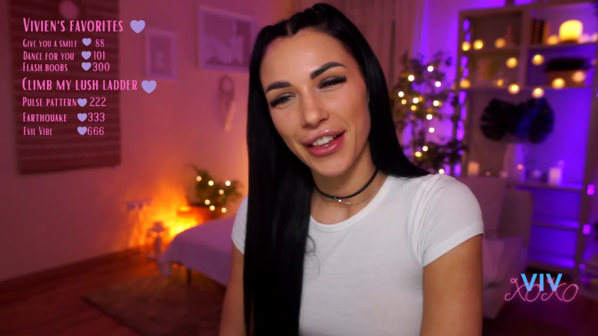 Gallery image thumbnail from kerelai's myfreecams stream on, 03/18/2023, 17:46 image 7 of 20