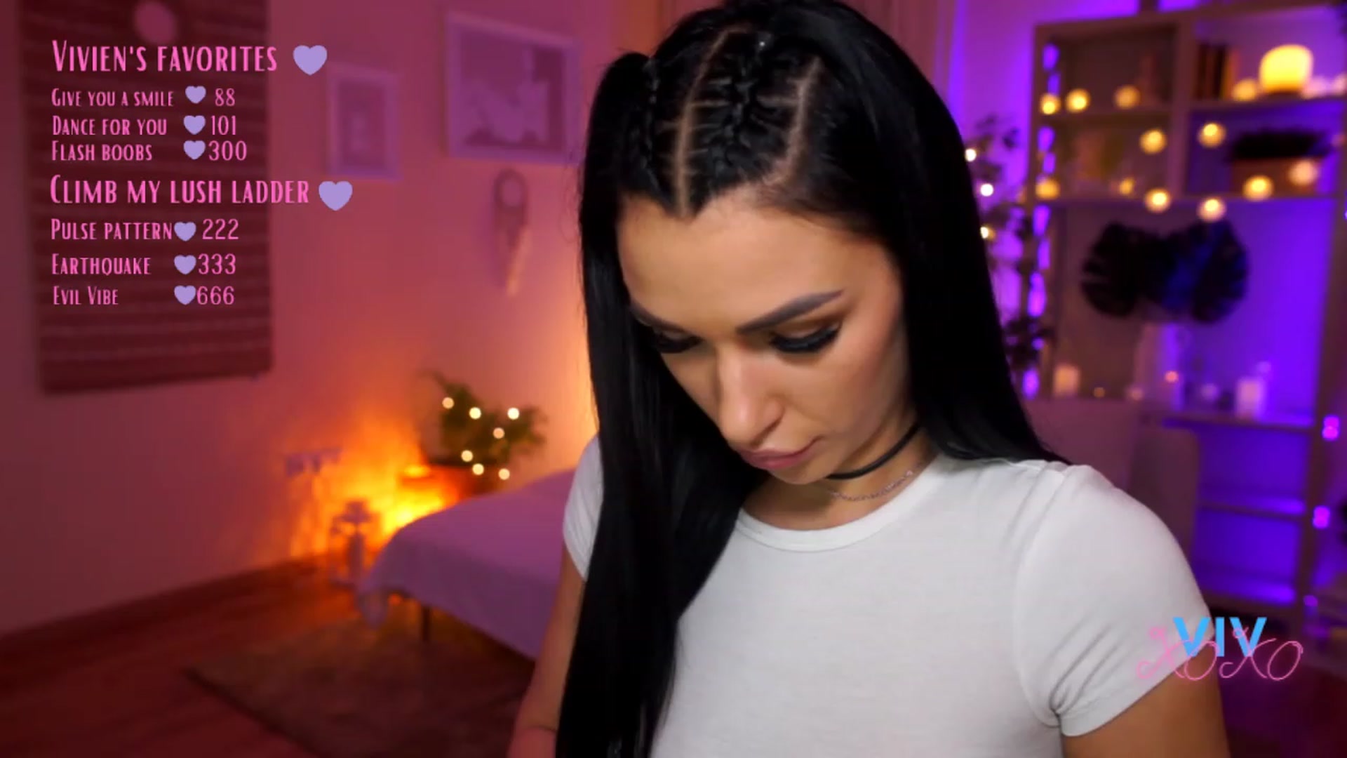 Gallery image thumbnail from kerelai's myfreecams stream on, 03/18/2023, 17:46 image 9 of 20