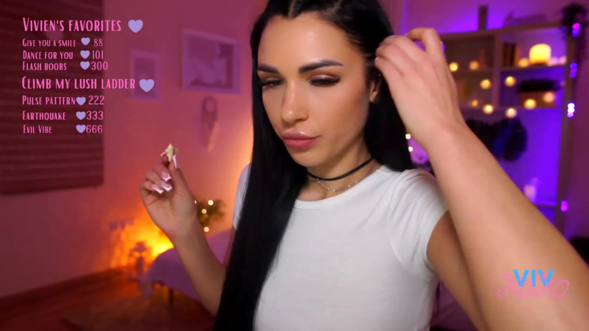 Gallery image thumbnail from kerelai's myfreecams stream on, 03/18/2023, 17:46 image 3 of 20