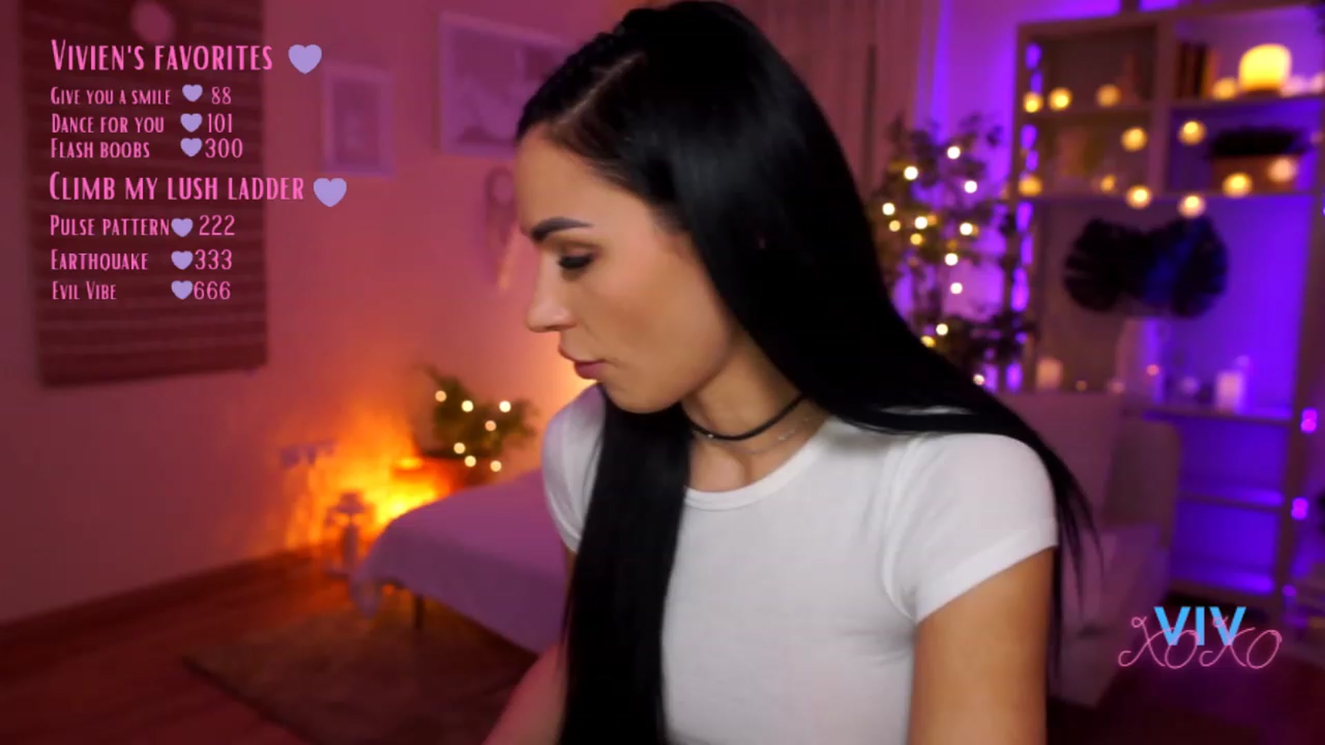 Gallery image thumbnail from kerelai's myfreecams stream on, 03/18/2023, 17:46 image 5 of 20