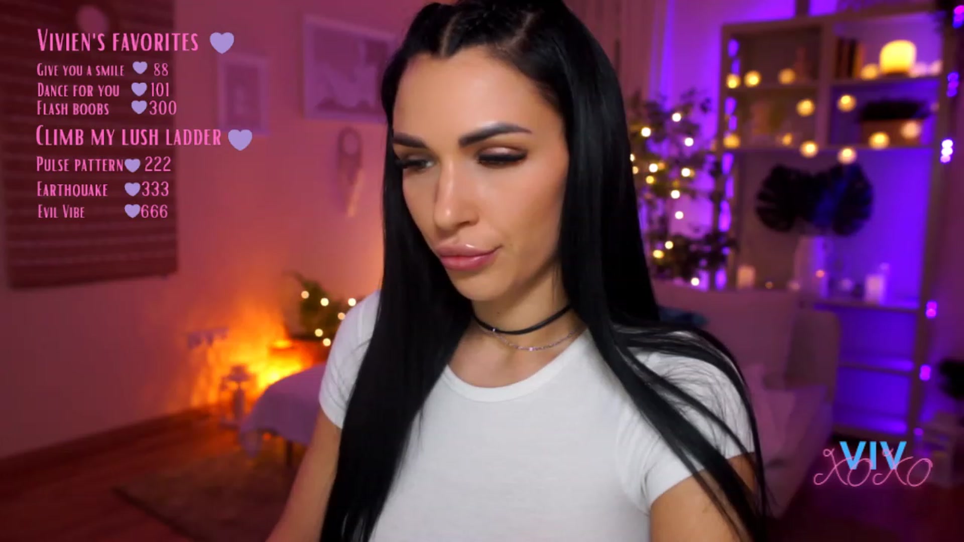 Gallery image thumbnail from kerelai's myfreecams stream on, 03/18/2023, 17:46 image 18 of 20