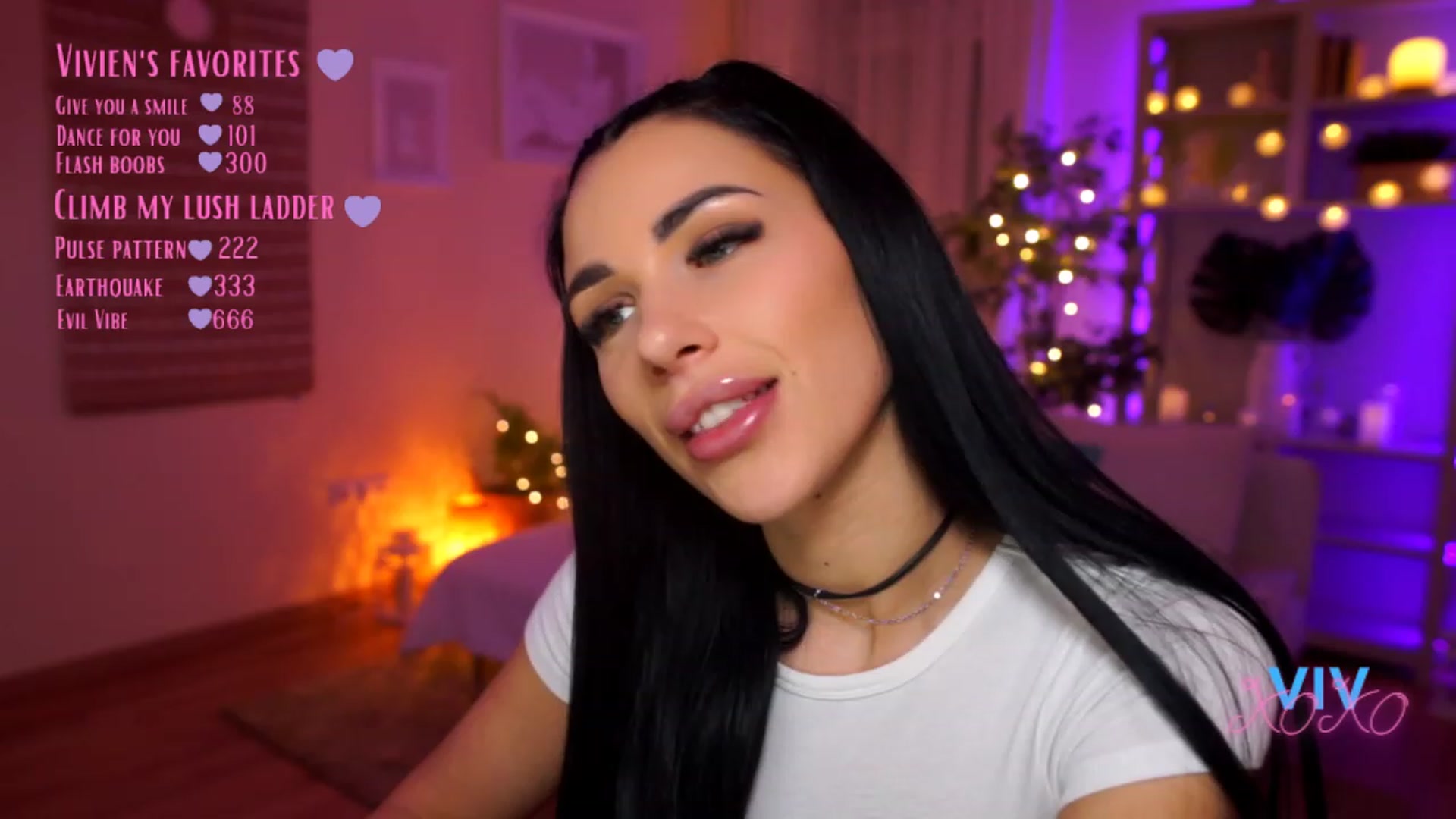 Gallery image thumbnail from kerelai's myfreecams stream on, 03/18/2023, 19:08 image 15 of 20