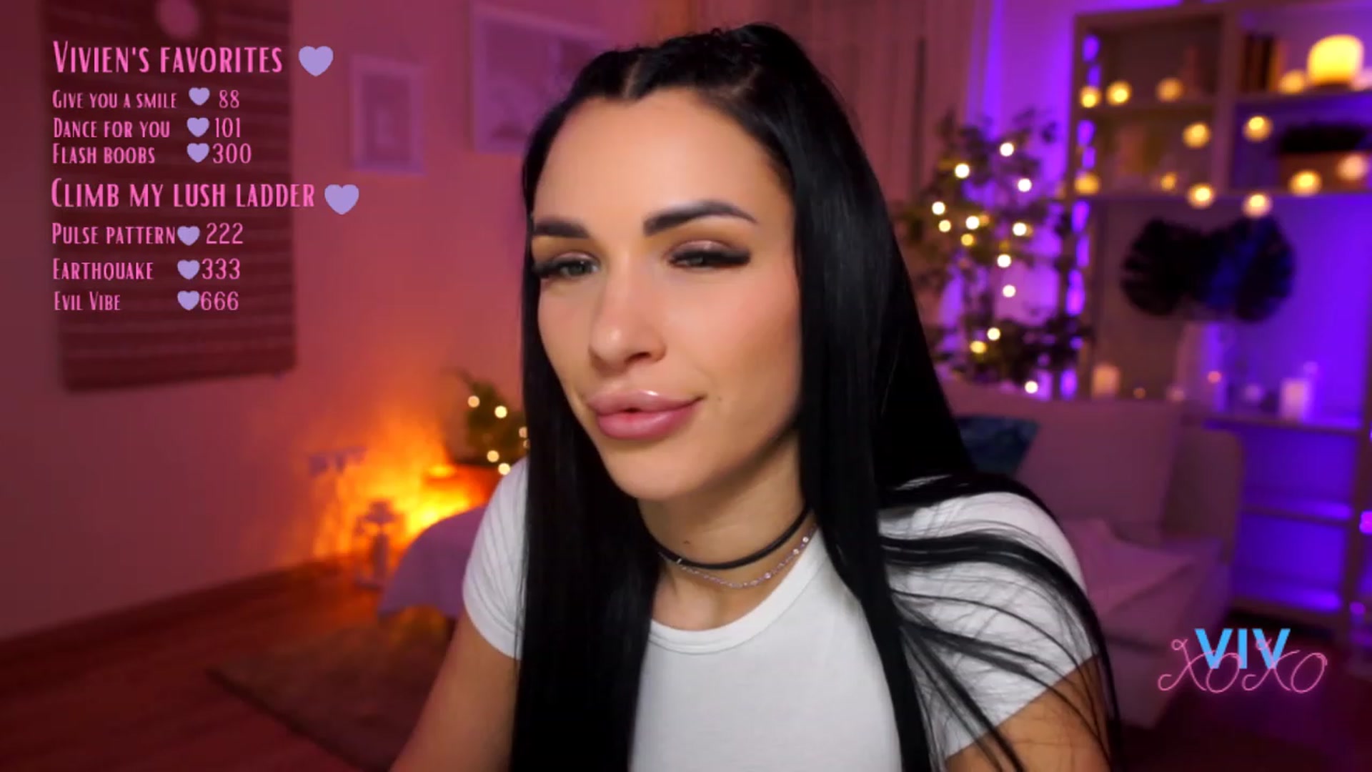 Gallery image thumbnail from kerelai's myfreecams stream on, 03/18/2023, 19:08 image 19 of 20