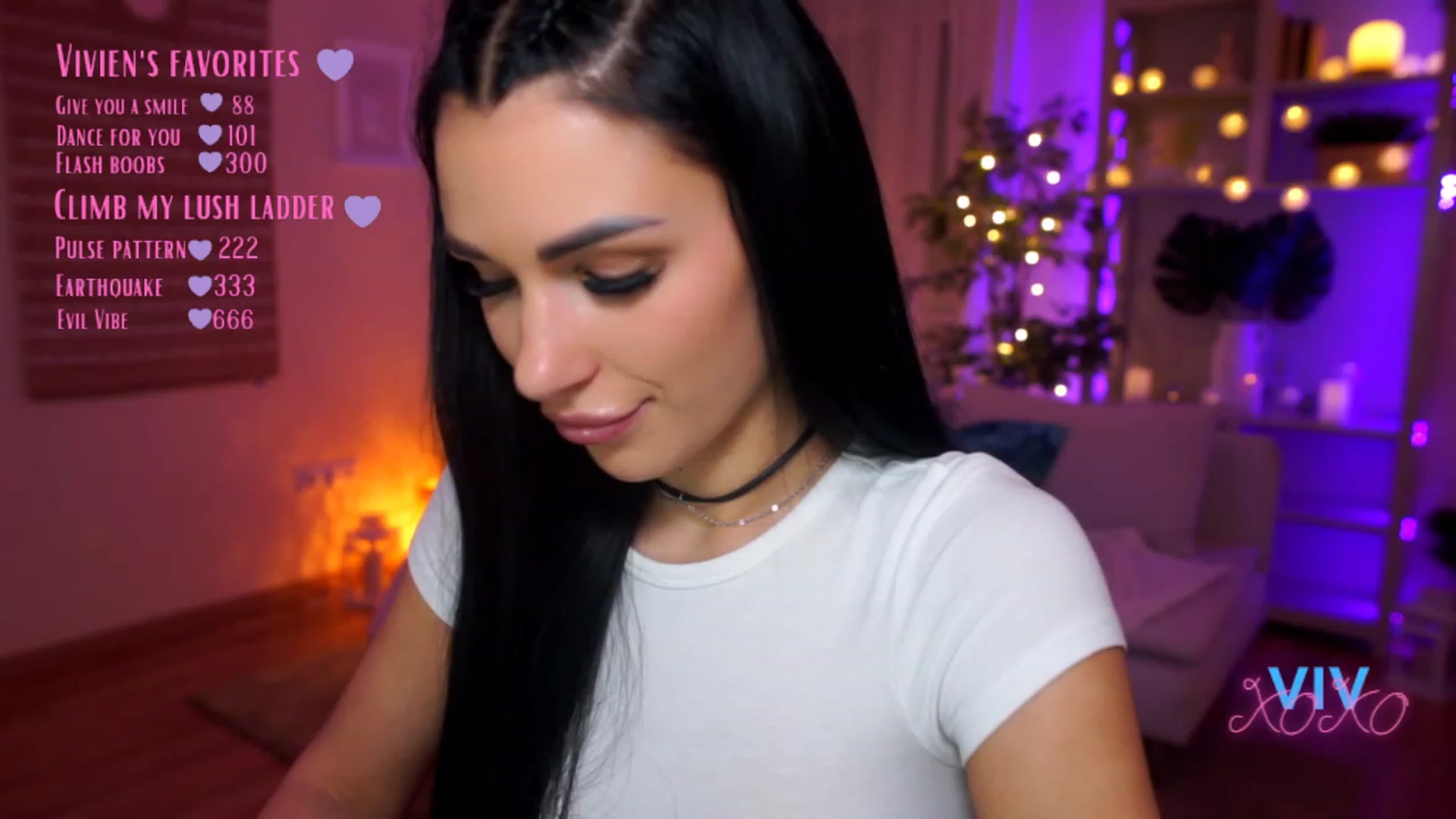 Gallery image thumbnail from kerelai's myfreecams stream on, 03/18/2023, 20:09 image 12 of 20