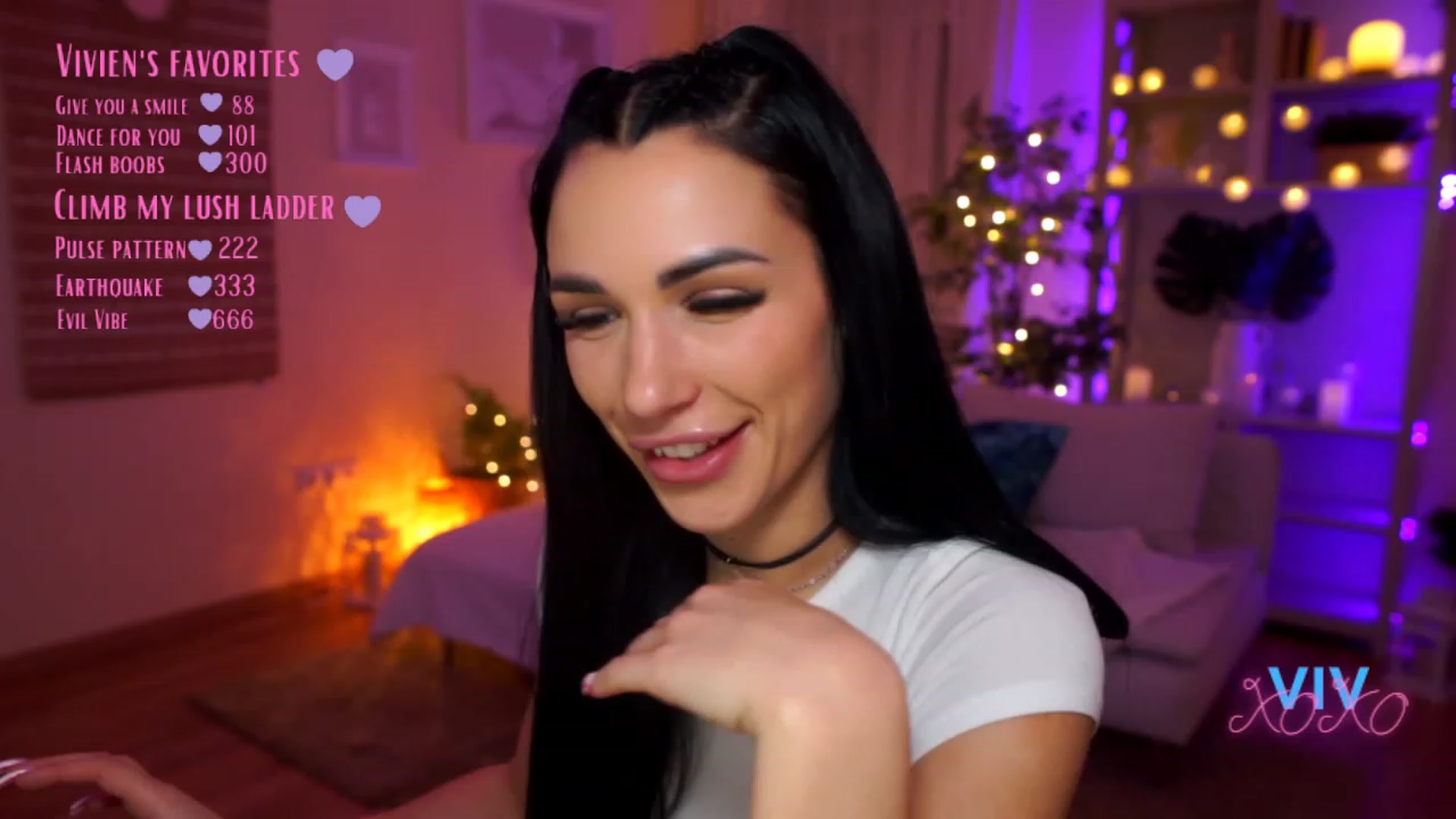 Gallery image thumbnail from kerelai's myfreecams stream on, 03/18/2023, 20:09 image 4 of 20