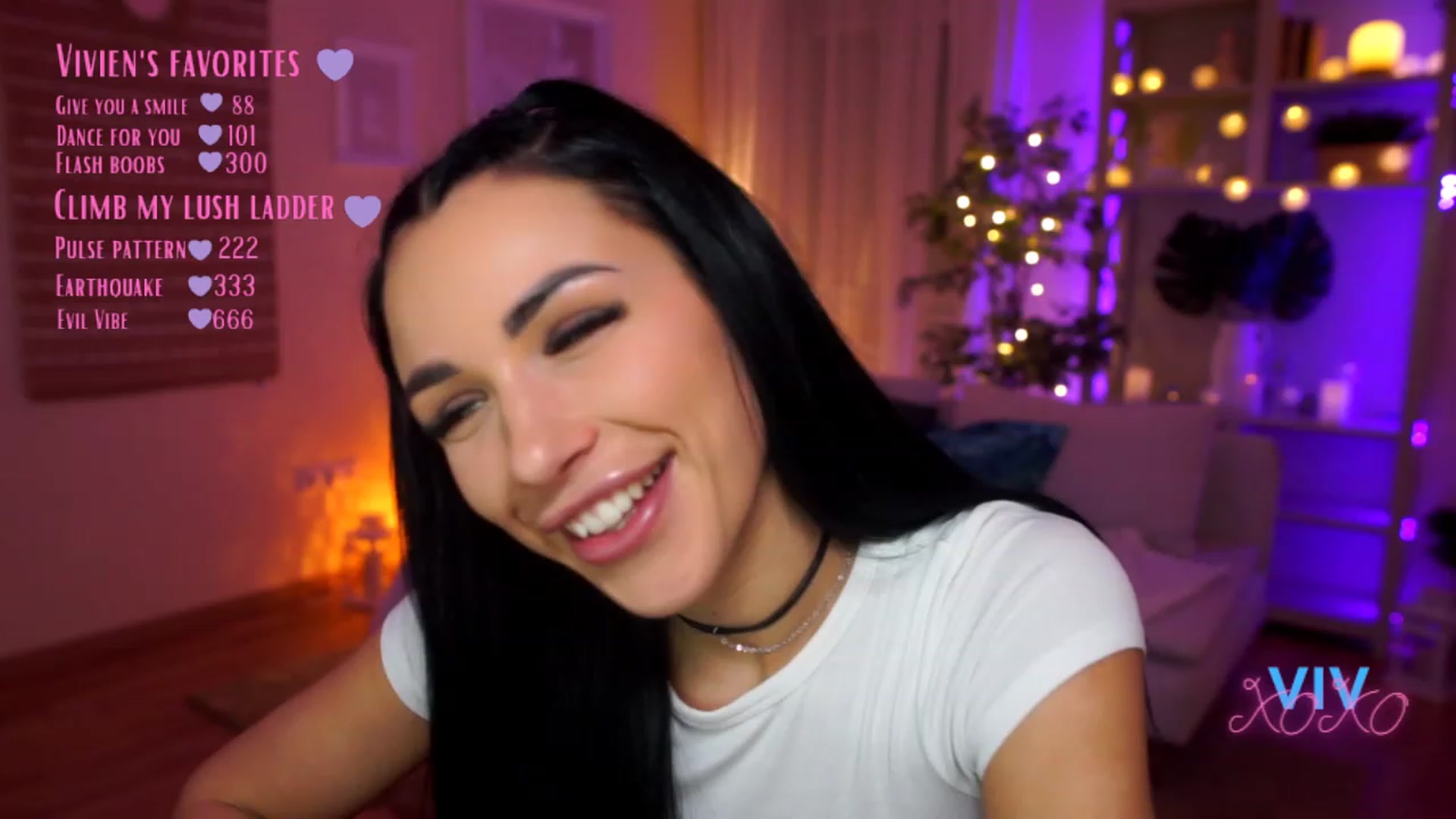Gallery image thumbnail from kerelai's myfreecams stream on, 03/18/2023, 20:09 image 1 of 20