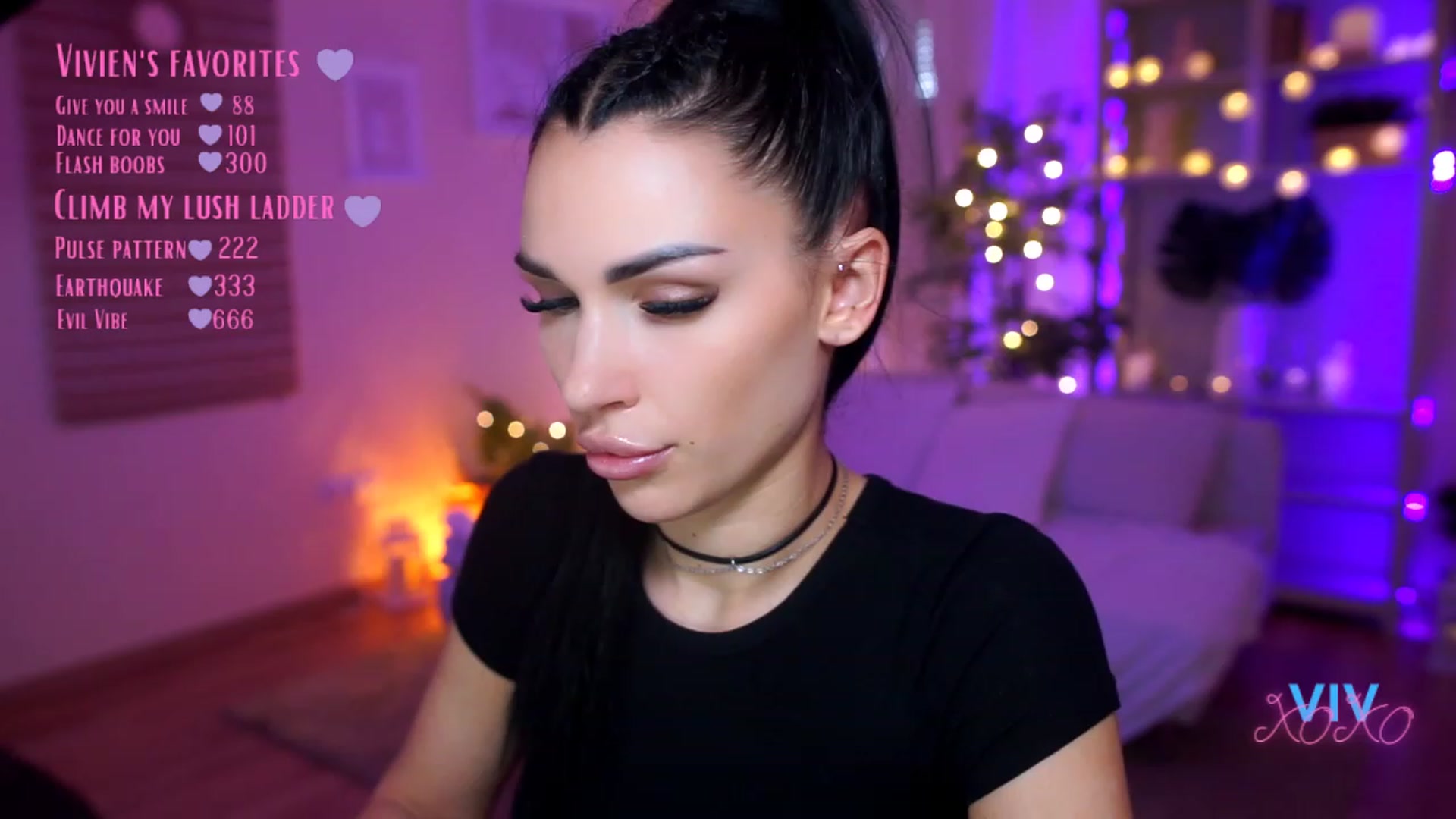 Gallery image thumbnail from kerelai's myfreecams stream on, 03/22/2023, 12:09 image 20 of 20