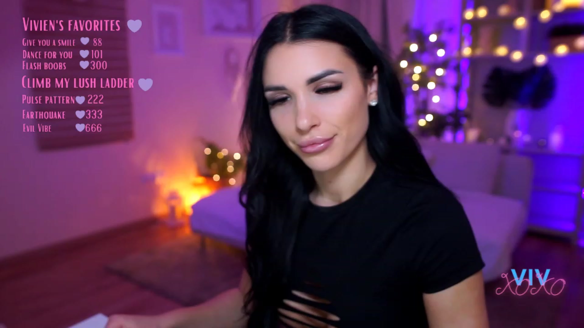 Gallery image thumbnail from kerelai's myfreecams stream on, 03/23/2023, 17:44 image 9 of 20