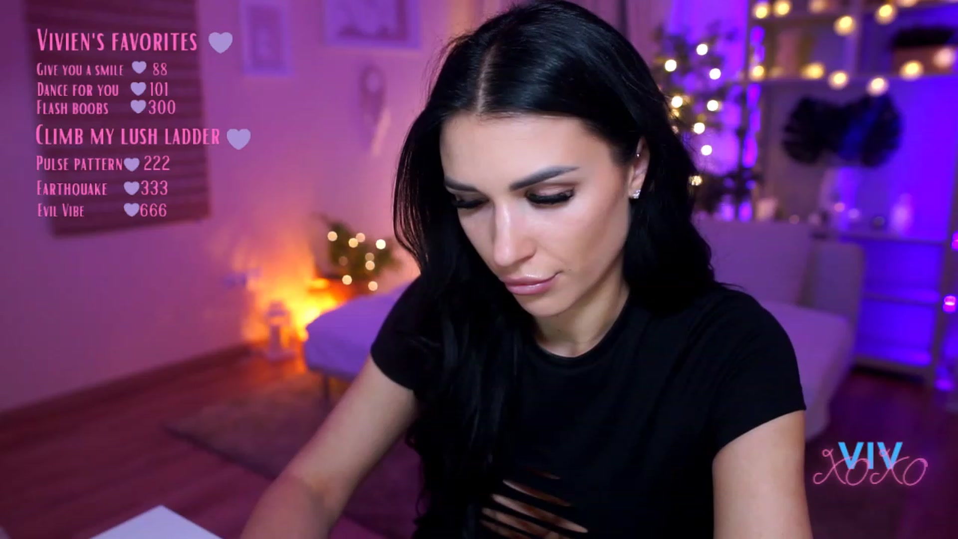 Gallery image thumbnail from kerelai's myfreecams stream on, 03/23/2023, 17:44 image 16 of 20