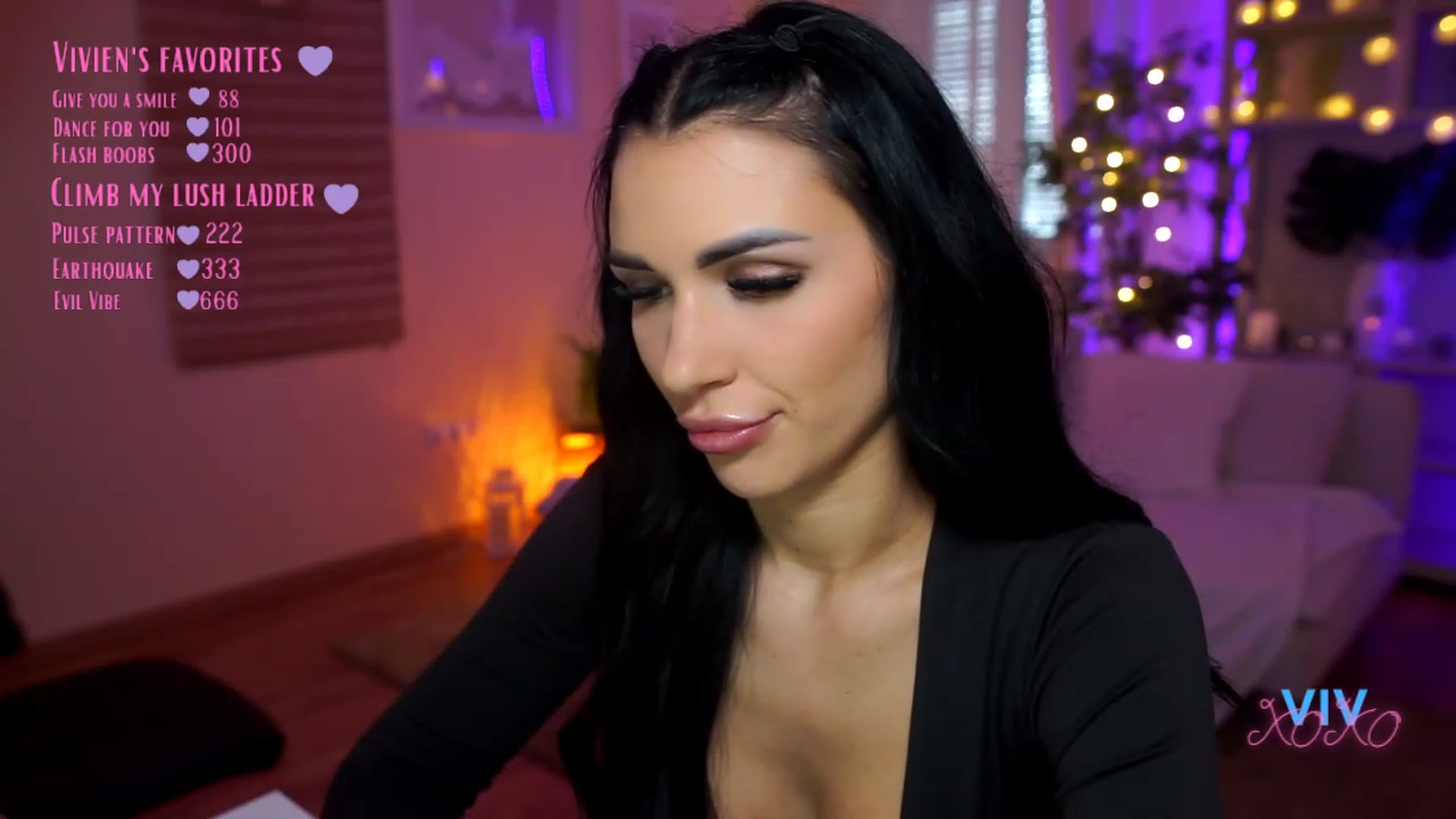 Gallery image thumbnail from kerelai's myfreecams stream on, 03/25/2023, 14:41 image 16 of 20