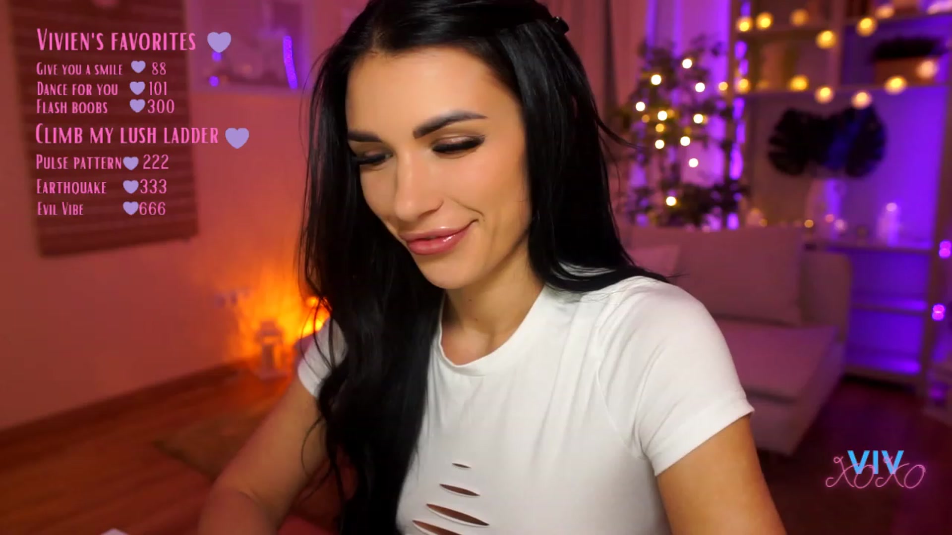 Gallery image thumbnail from kerelai's myfreecams stream on, 03/27/2023, 16:09 image 20 of 20