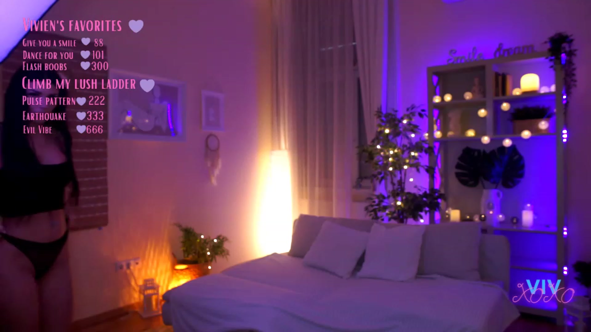 Gallery image thumbnail from kerelai's myfreecams stream on, 03/28/2023, 10:17 image 19 of 20