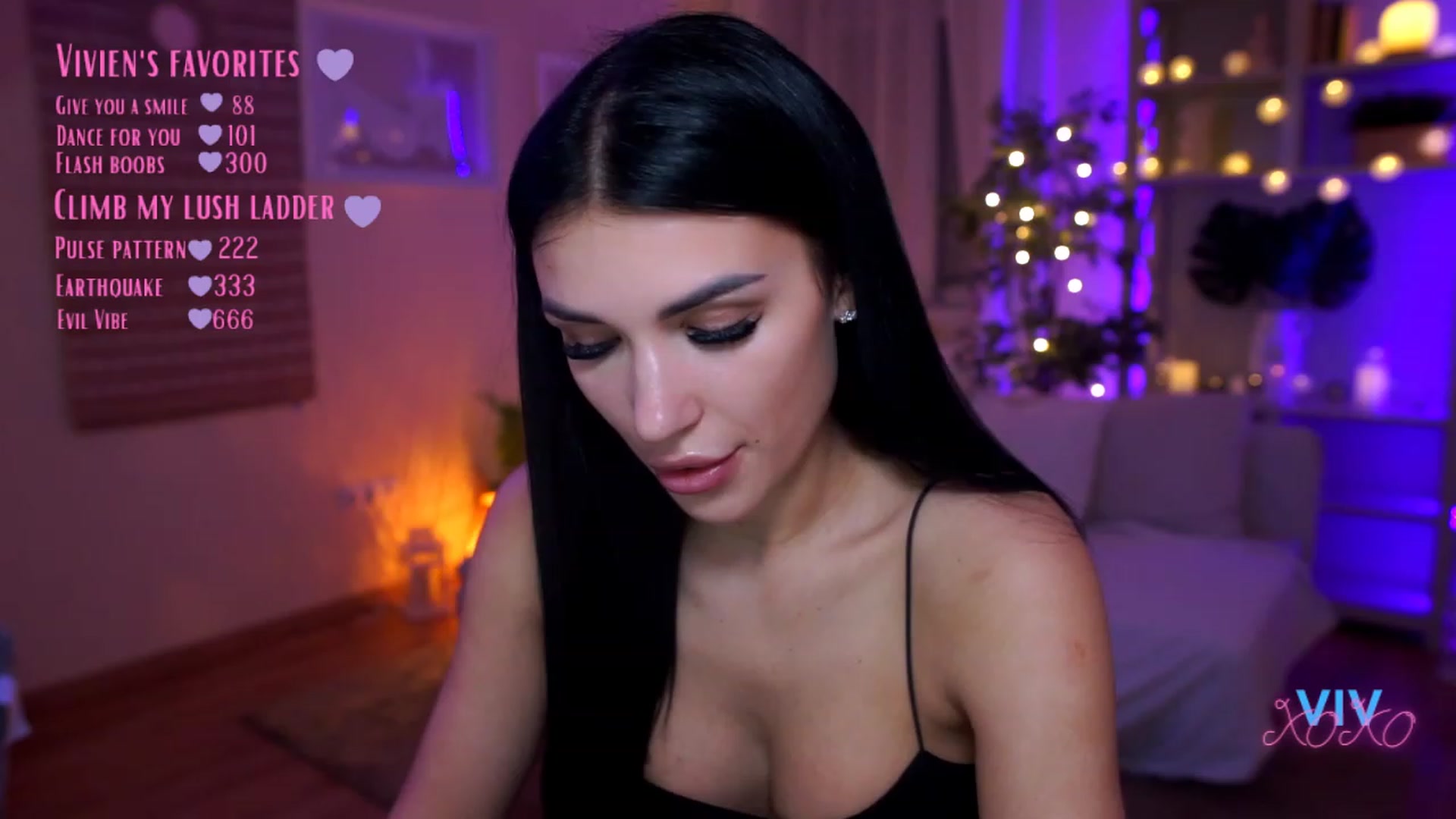 Gallery image thumbnail from kerelai's myfreecams stream on, 03/28/2023, 11:58 image 1 of 20