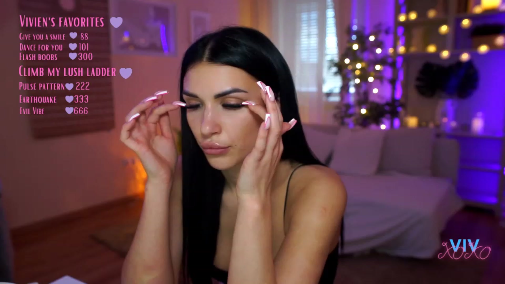 Gallery image thumbnail from kerelai's myfreecams stream on, 03/28/2023, 14:53 image 19 of 20