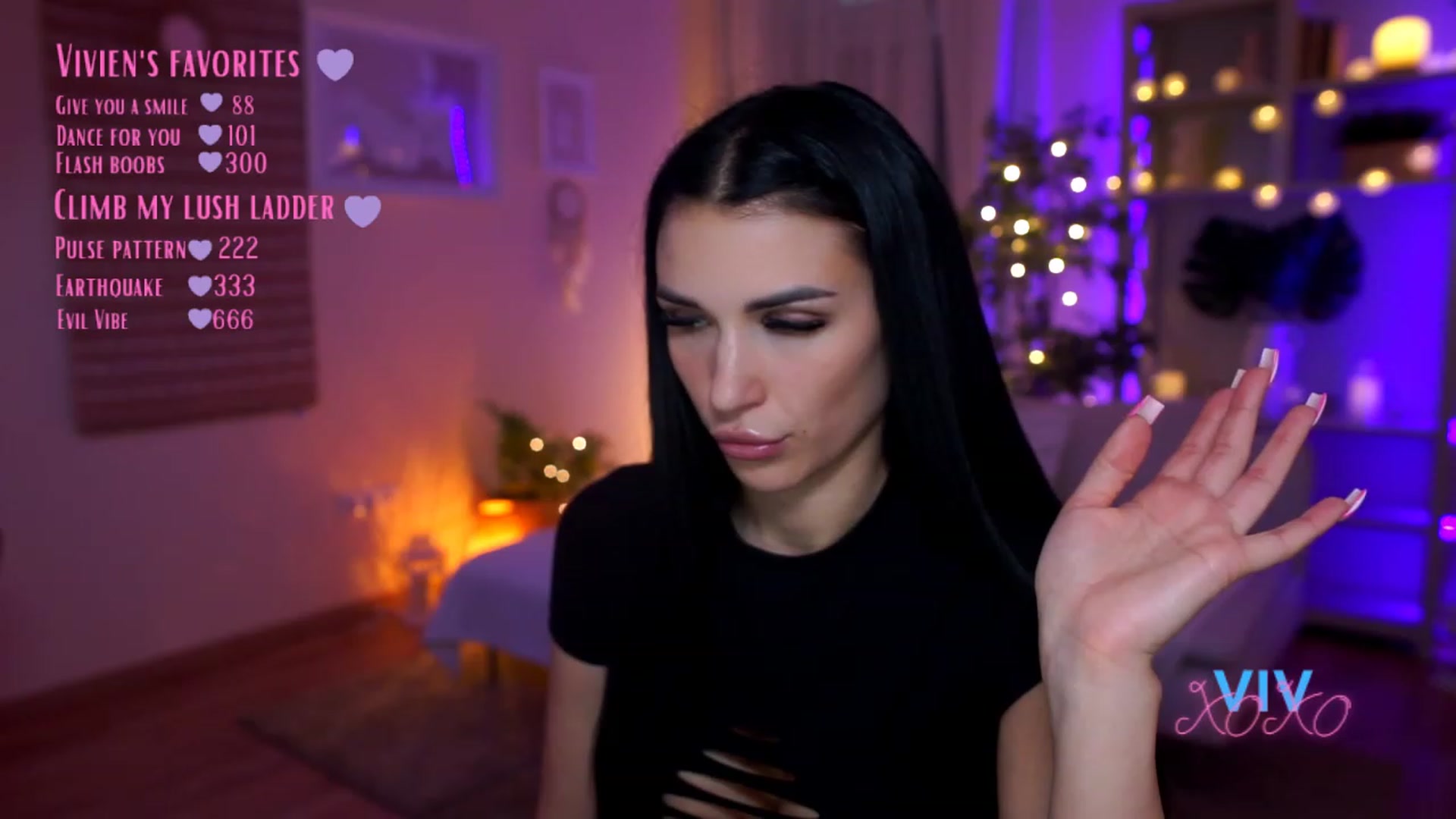 Gallery image thumbnail from kerelai's myfreecams stream on, 03/29/2023, 10:41 image 19 of 20