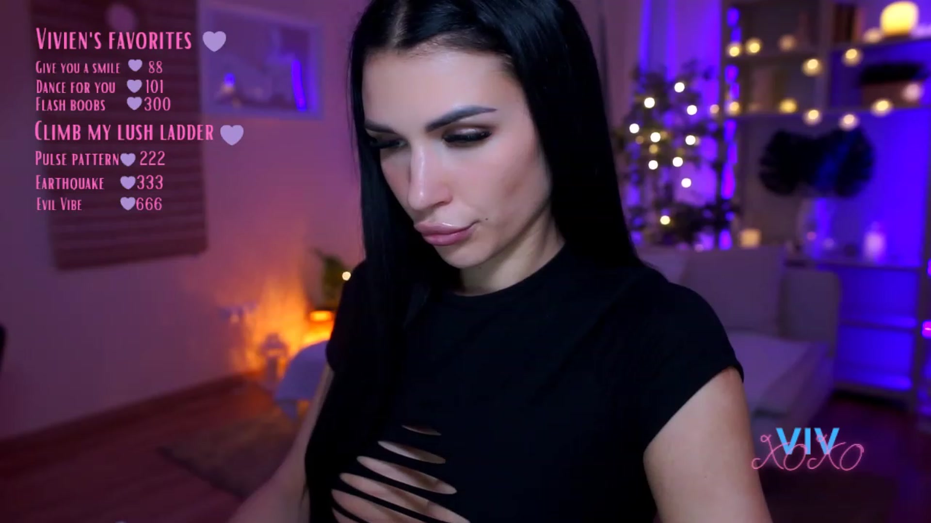 Gallery image thumbnail from kerelai's myfreecams stream on, 03/29/2023, 11:58 image 11 of 20