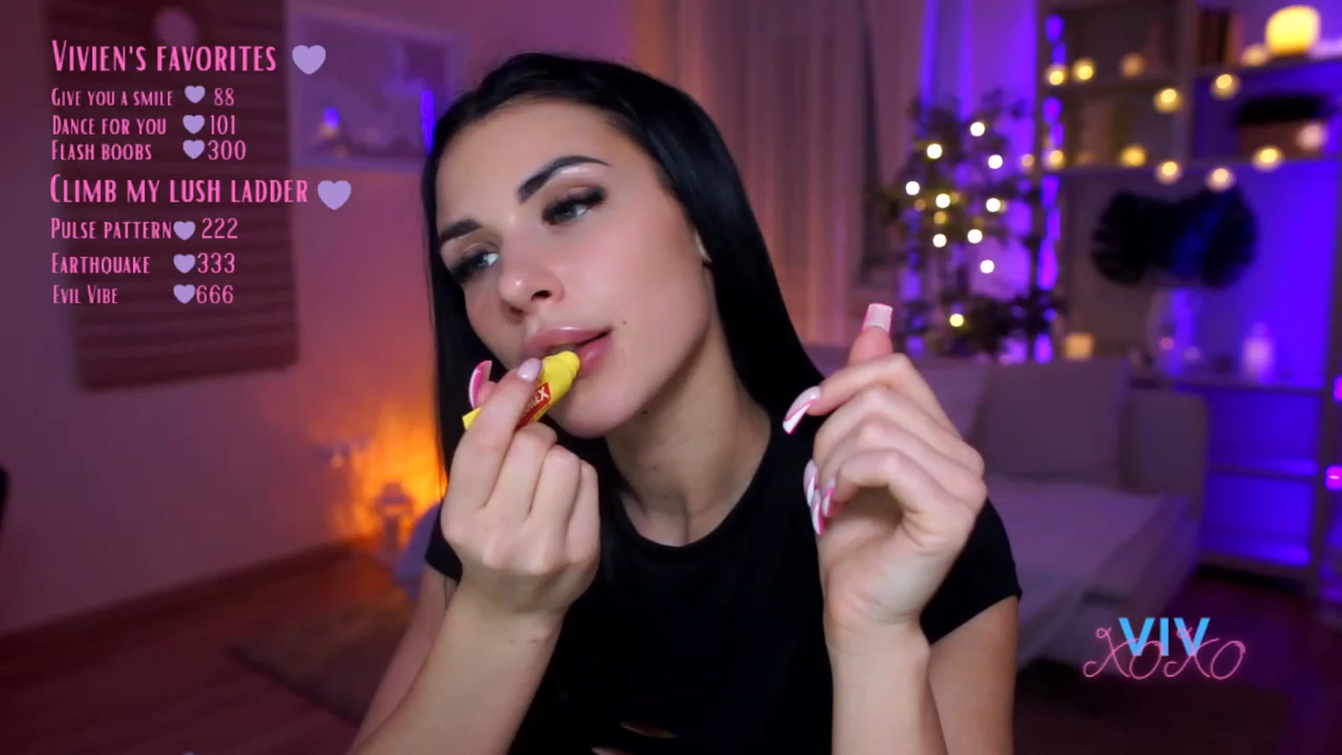 Gallery image thumbnail from kerelai's myfreecams stream on, 03/29/2023, 14:17 image 20 of 20