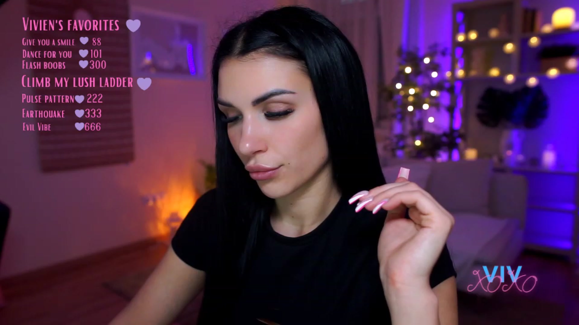 Gallery image thumbnail from kerelai's myfreecams stream on, 03/29/2023, 14:17 image 13 of 20