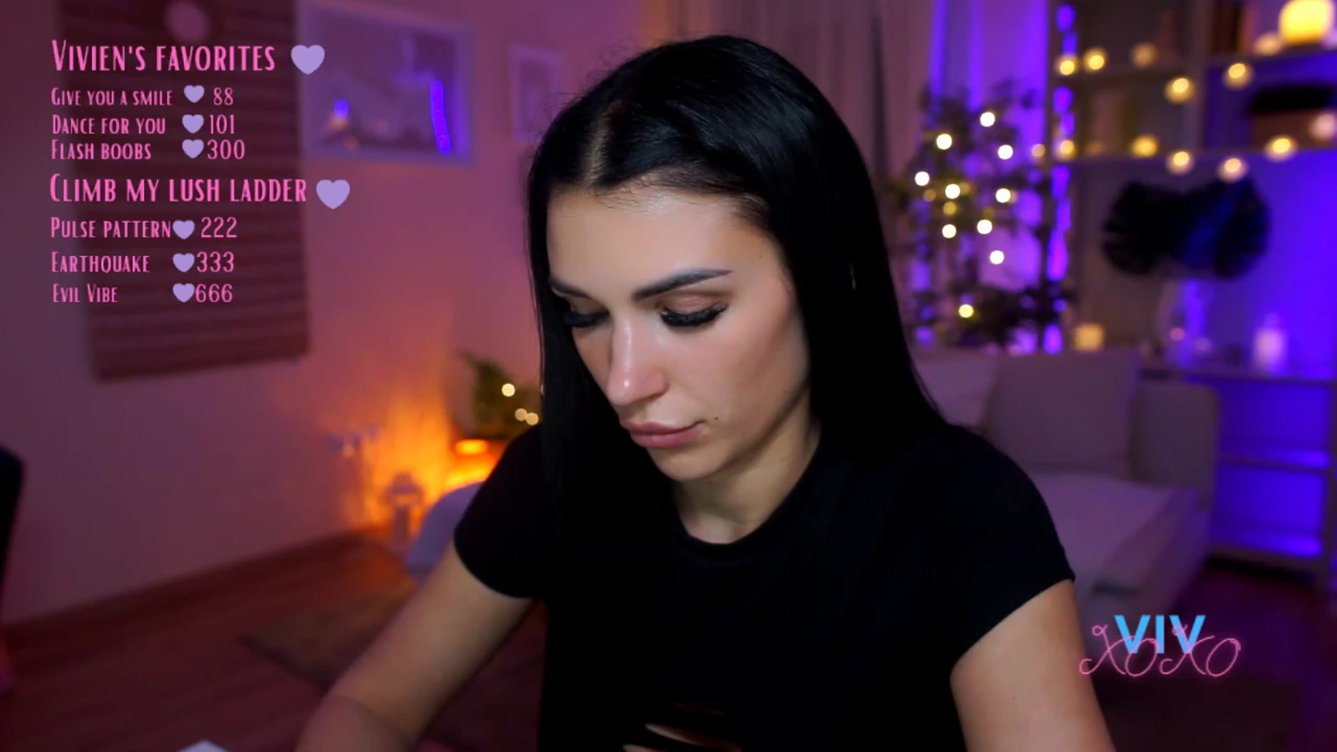 Gallery image thumbnail from kerelai's myfreecams stream on, 03/29/2023, 14:17 image 16 of 20