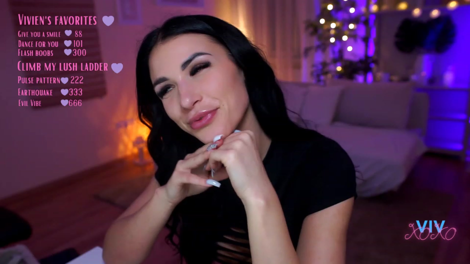 Gallery image thumbnail from kerelai's myfreecams stream on, 04/06/2023, 20:14 image 15 of 20