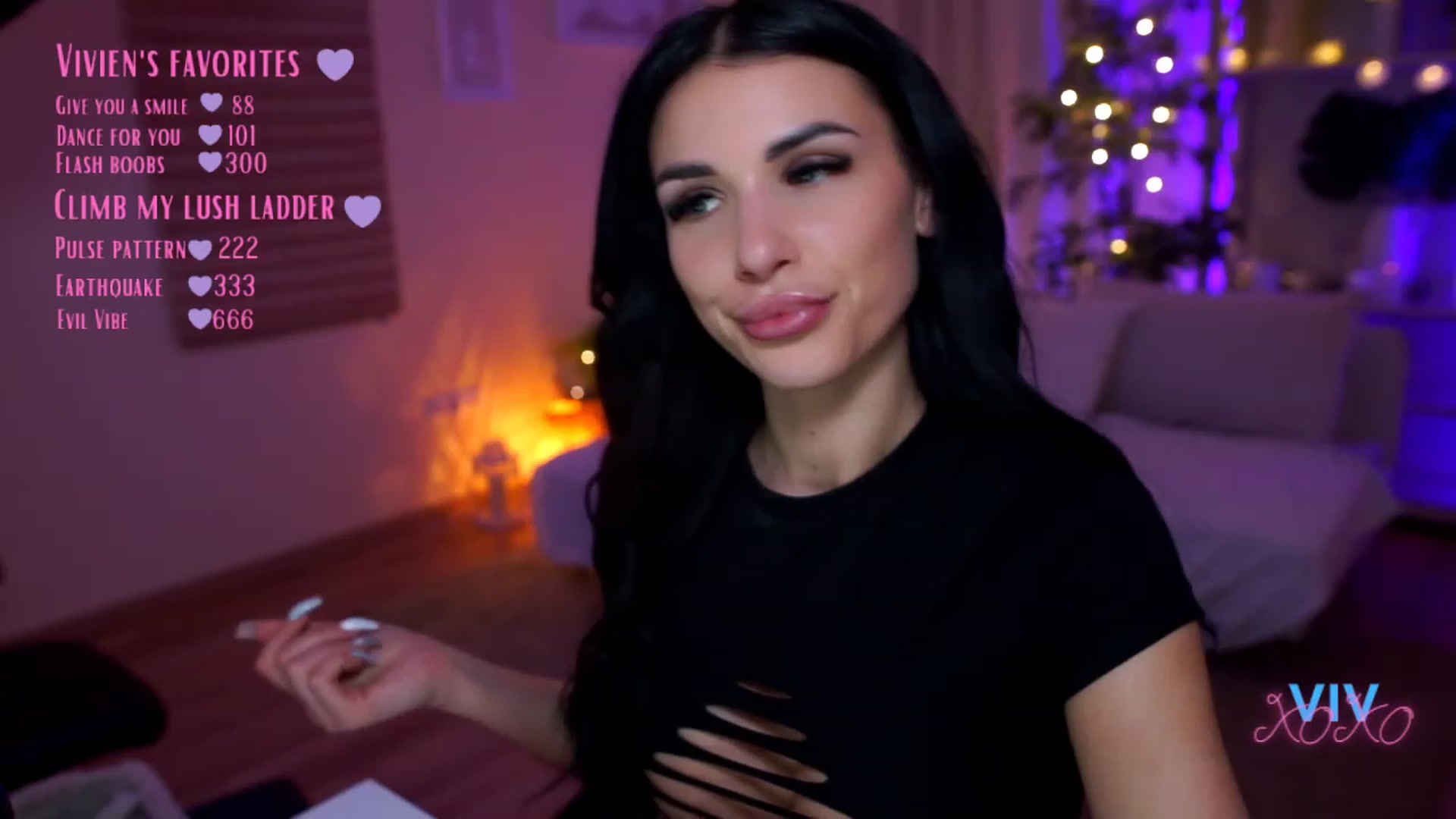 Gallery image thumbnail from kerelai's myfreecams stream on, 04/06/2023, 20:14 image 11 of 20