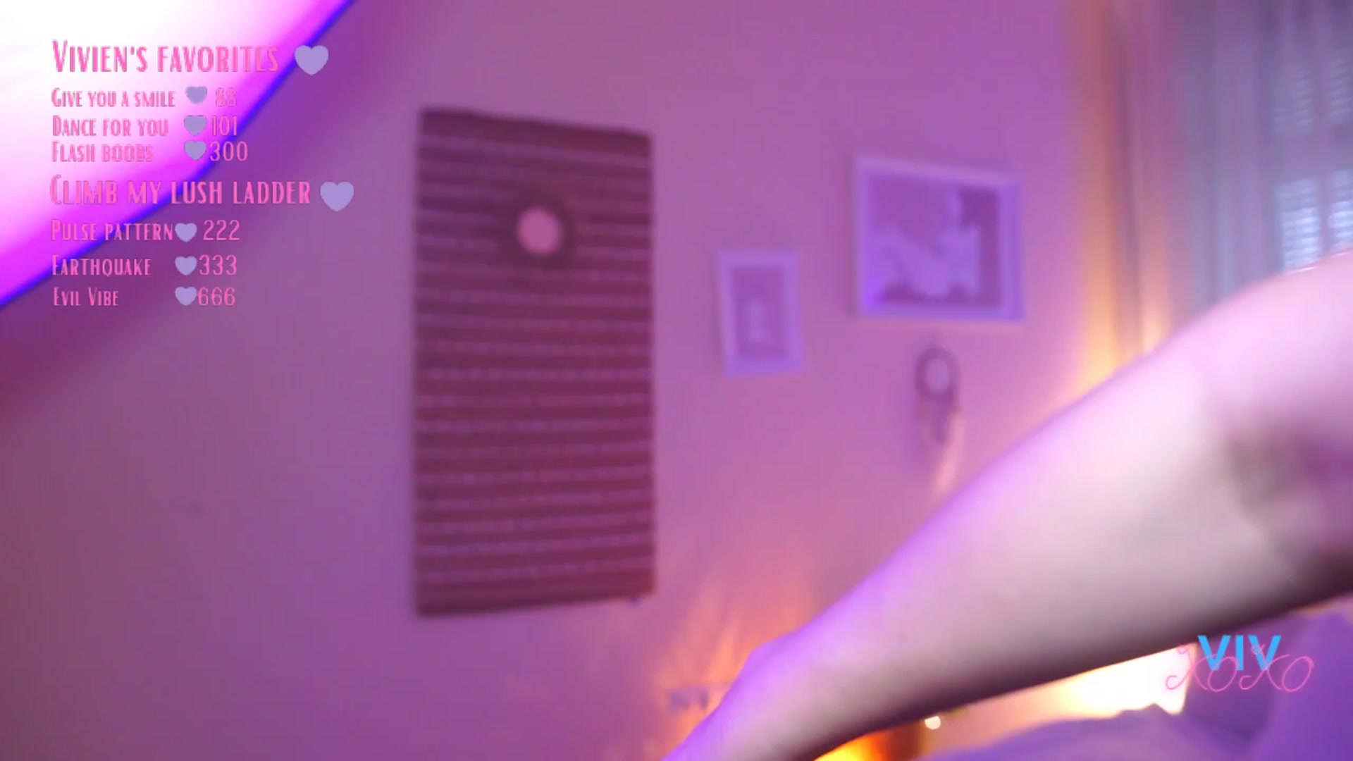 Gallery image thumbnail from kerelai's myfreecams stream on, 04/09/2023, 11:37 image 1 of 20