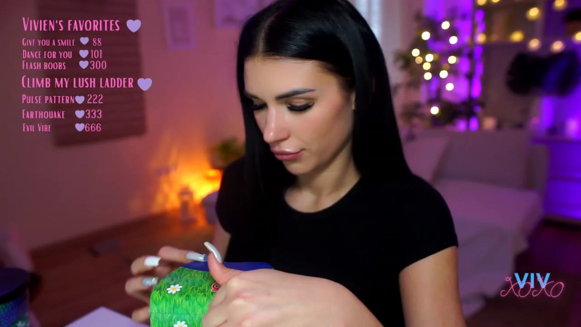 Gallery image thumbnail from kerelai's myfreecams stream on, 04/09/2023, 15:14 image 4 of 20