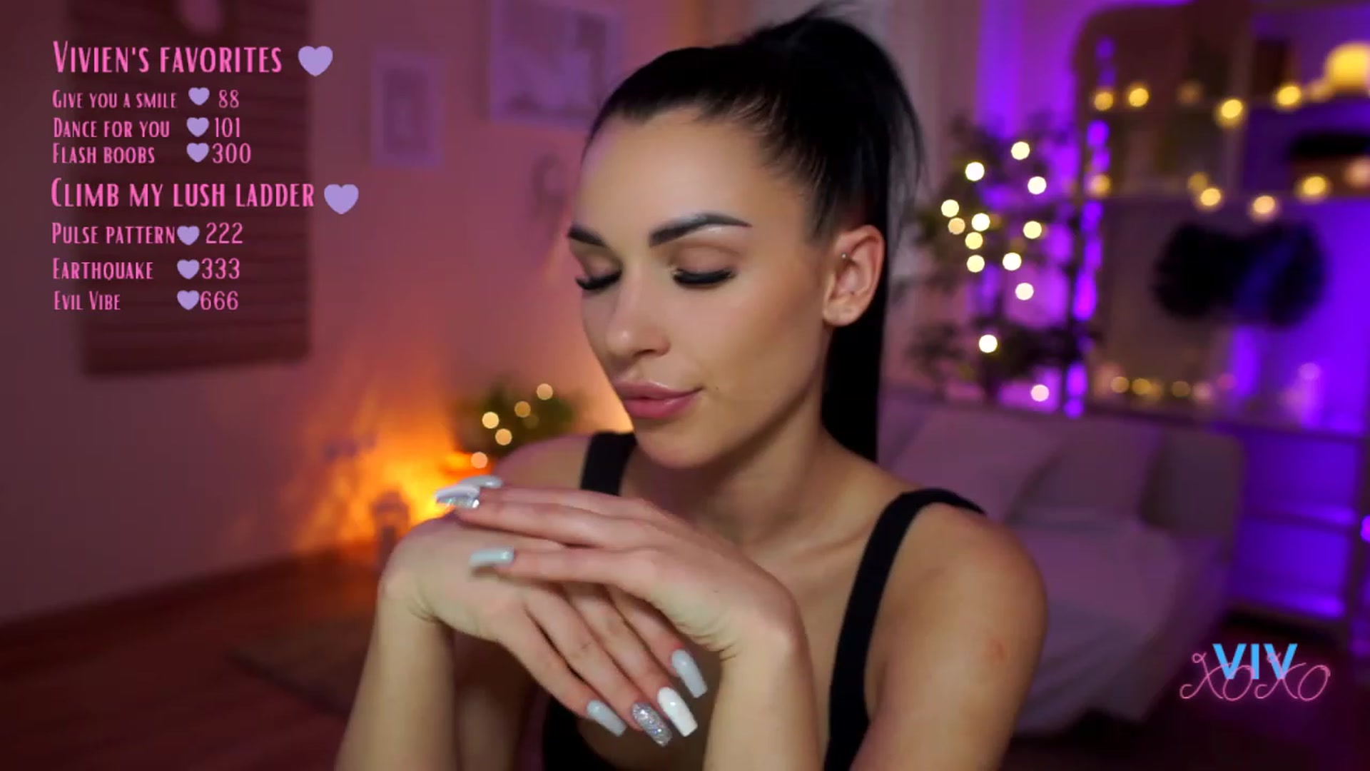 Gallery image thumbnail from kerelai's myfreecams stream on, 04/12/2023, 12:01 image 12 of 20