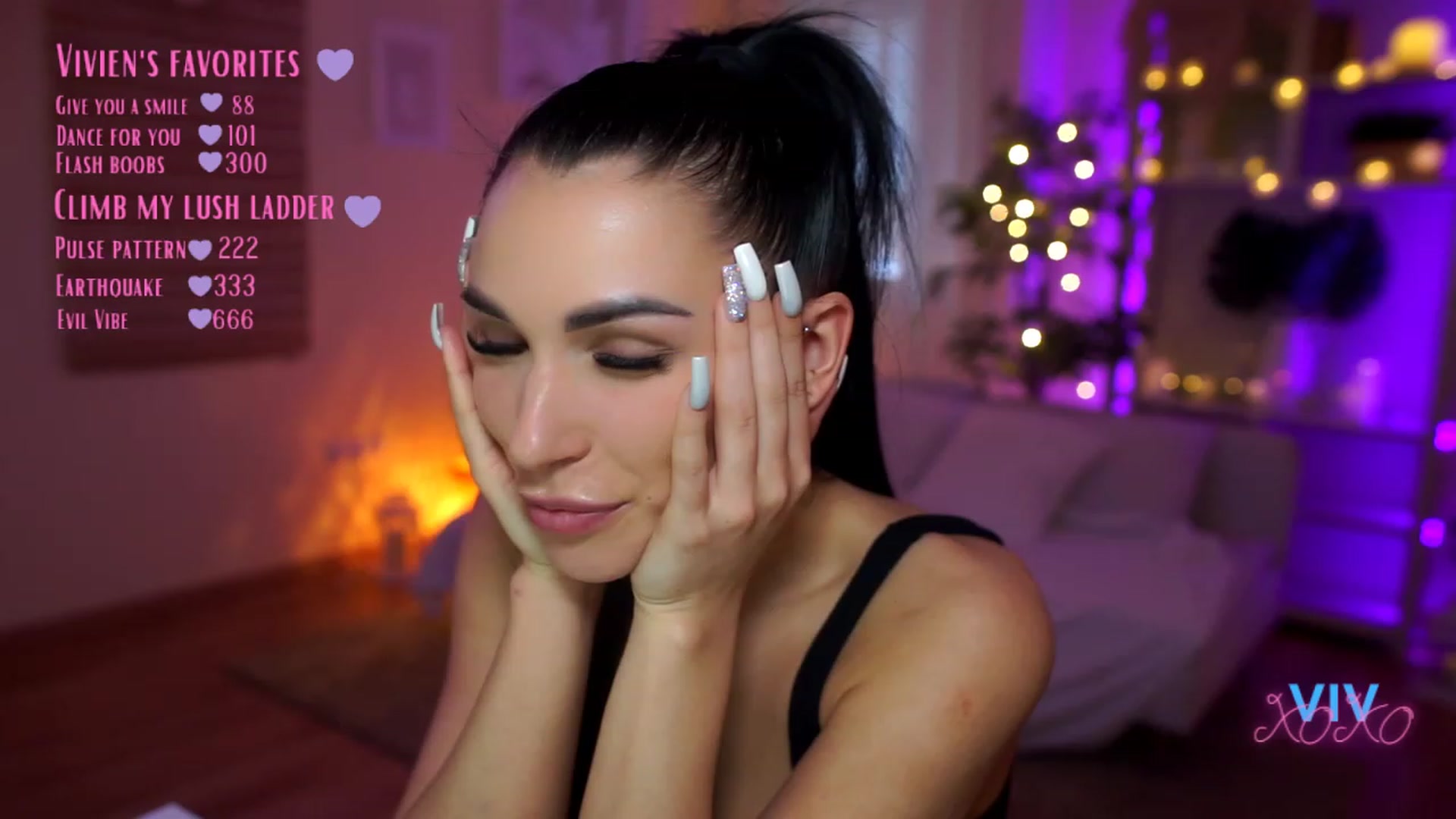 Gallery image thumbnail from kerelai's myfreecams stream on, 04/12/2023, 12:01 image 19 of 20