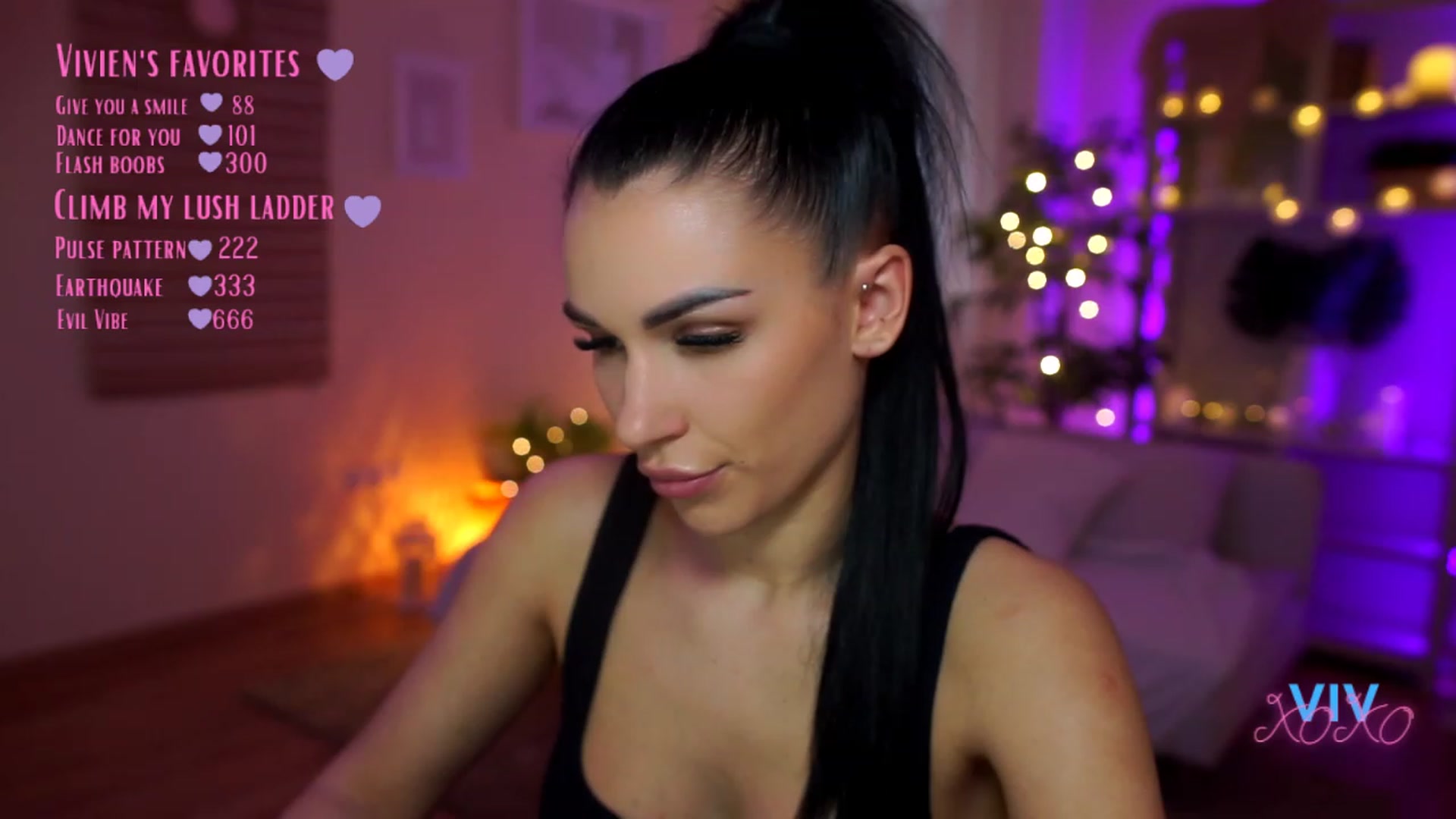 Gallery image thumbnail from kerelai's myfreecams stream on, 04/12/2023, 12:01 image 11 of 20