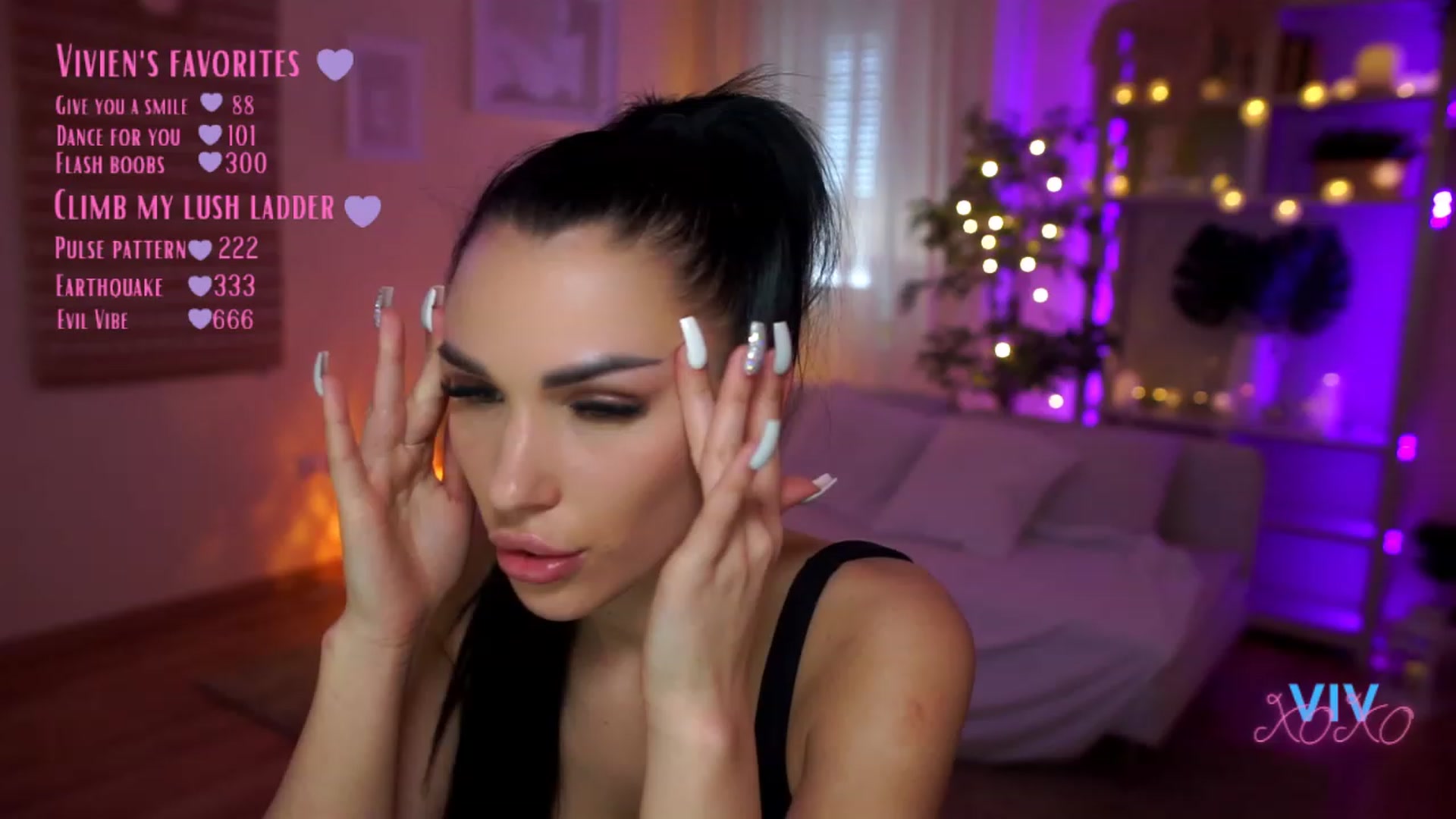 Gallery image thumbnail from kerelai's myfreecams stream on, 04/12/2023, 14:45 image 10 of 20