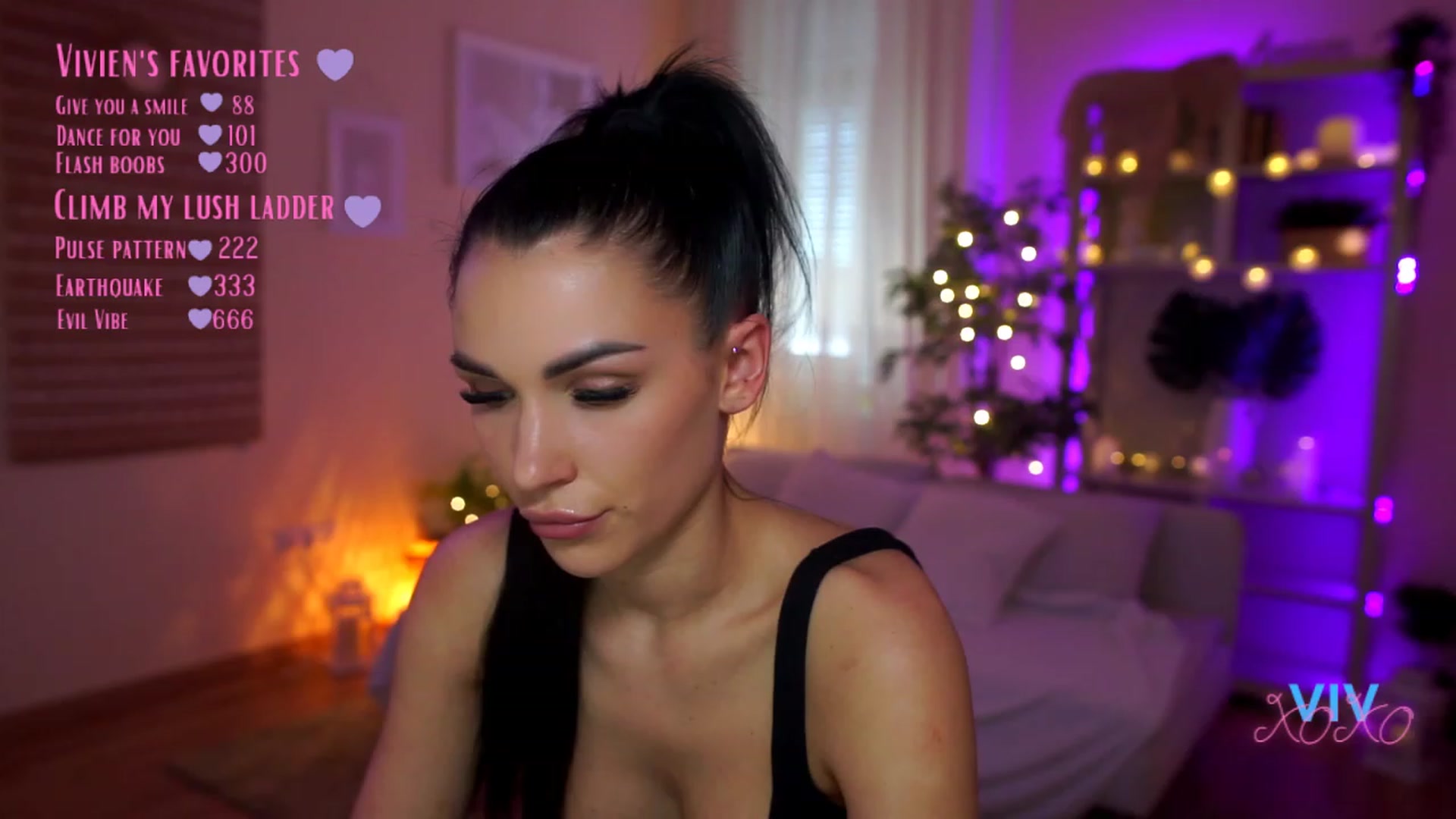 Gallery image thumbnail from kerelai's myfreecams stream on, 04/12/2023, 14:45 image 19 of 20