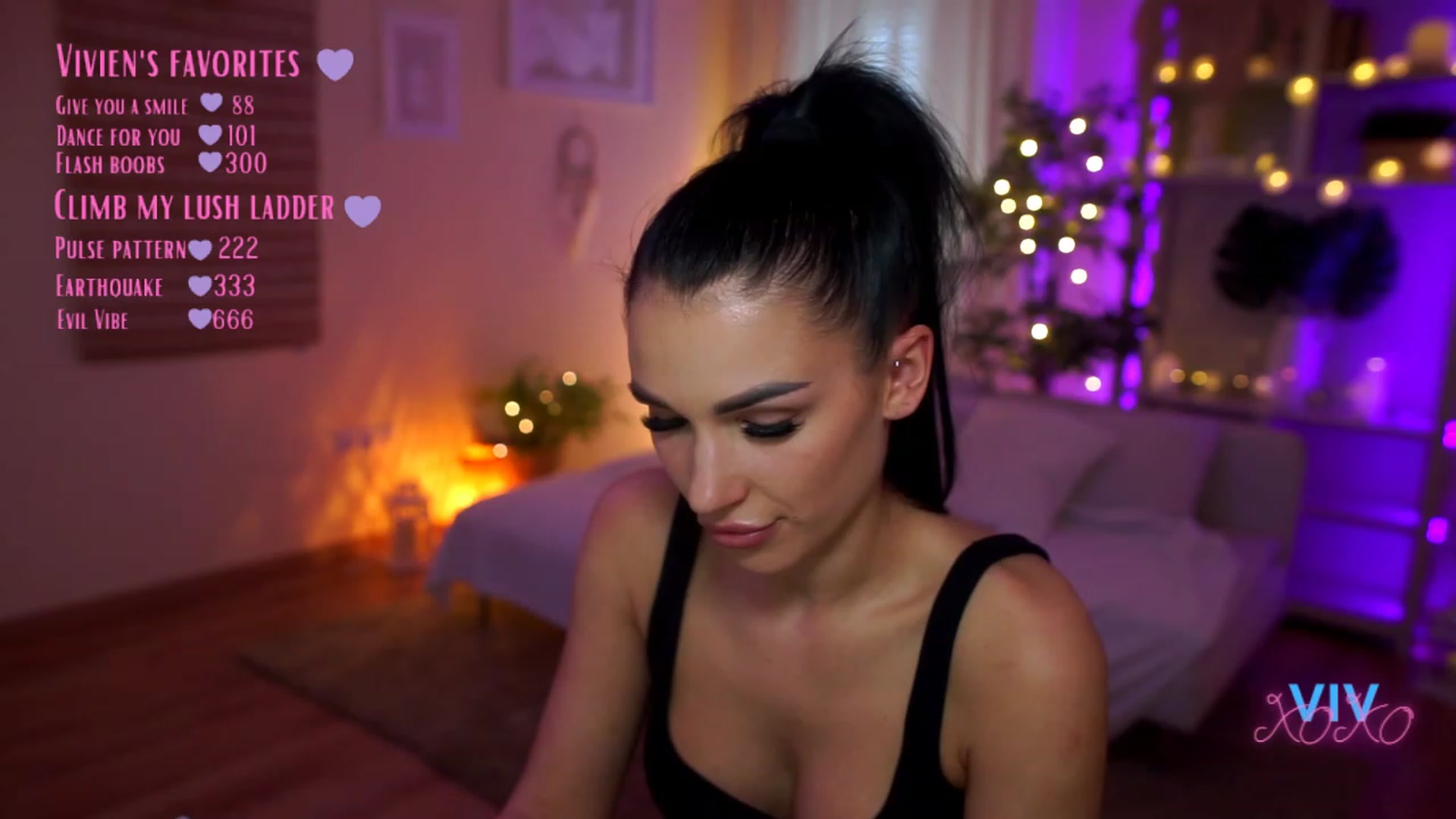 Gallery image thumbnail from kerelai's myfreecams stream on, 04/12/2023, 14:45 image 16 of 20