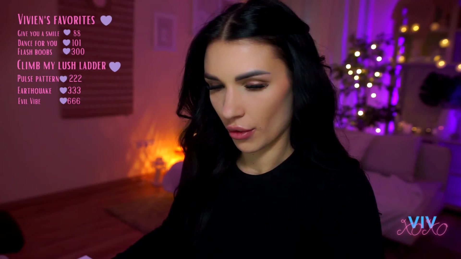 Gallery image thumbnail from kerelai's myfreecams stream on, 04/13/2023, 17:32 image 4 of 20