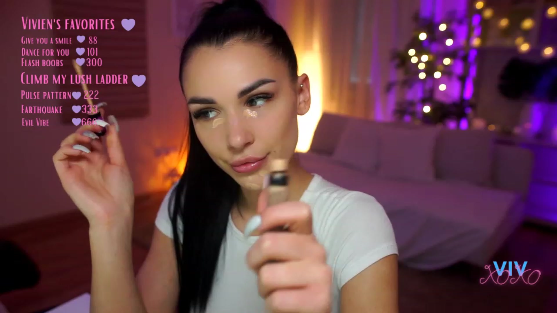 Gallery image thumbnail from kerelai's myfreecams stream on, 04/15/2023, 17:59 image 4 of 20