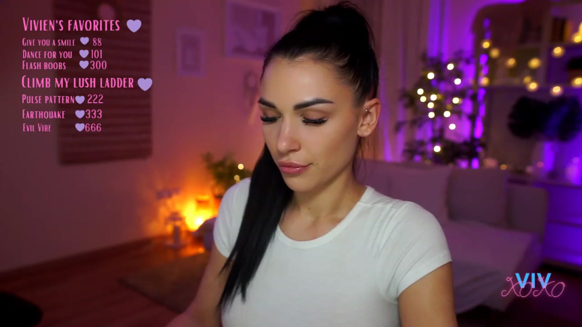 Gallery image thumbnail from kerelai's myfreecams stream on, 04/15/2023, 17:59 image 19 of 20