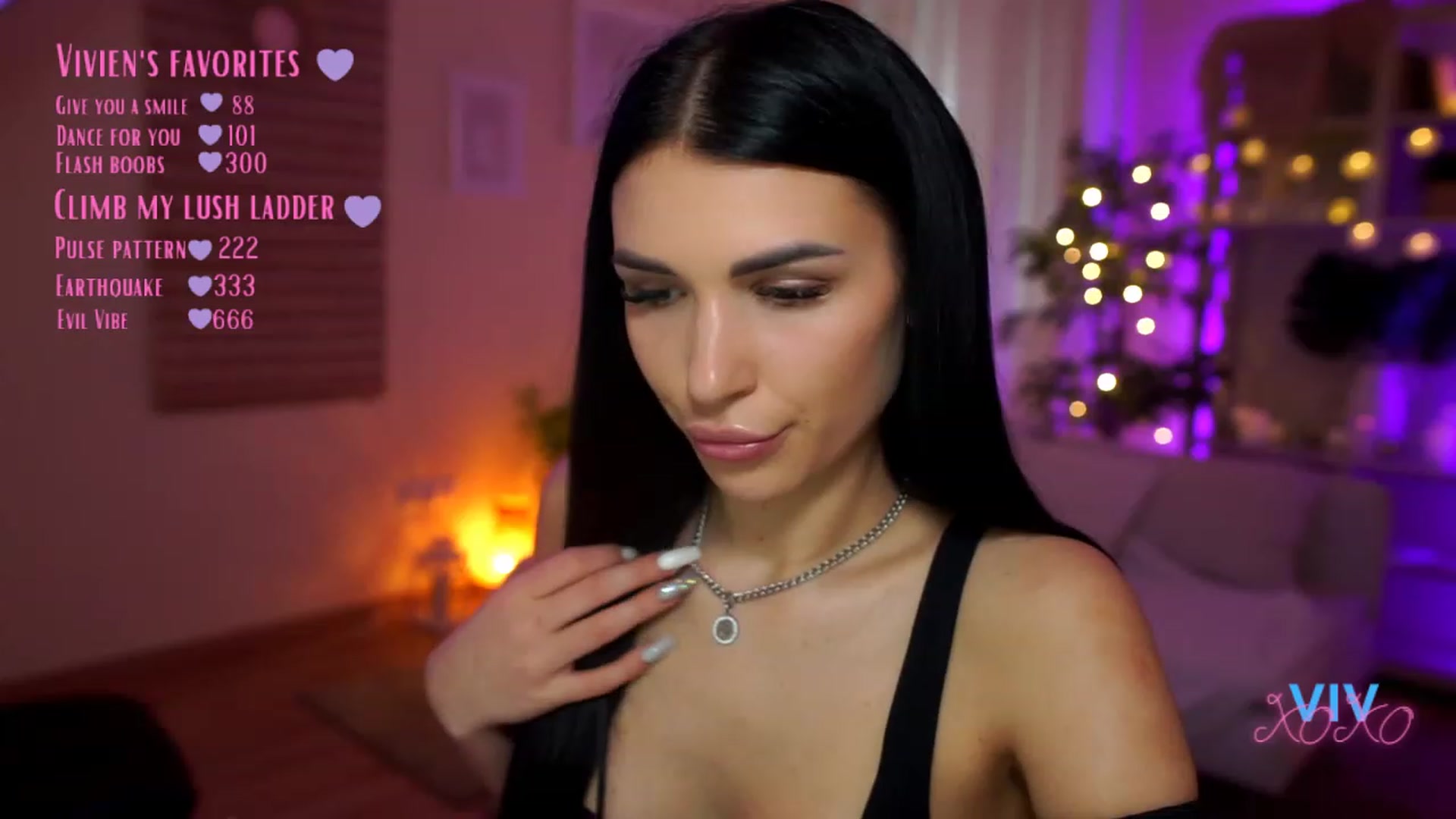 Gallery image thumbnail from kerelai's myfreecams stream on, 04/17/2023, 12:08 image 14 of 20