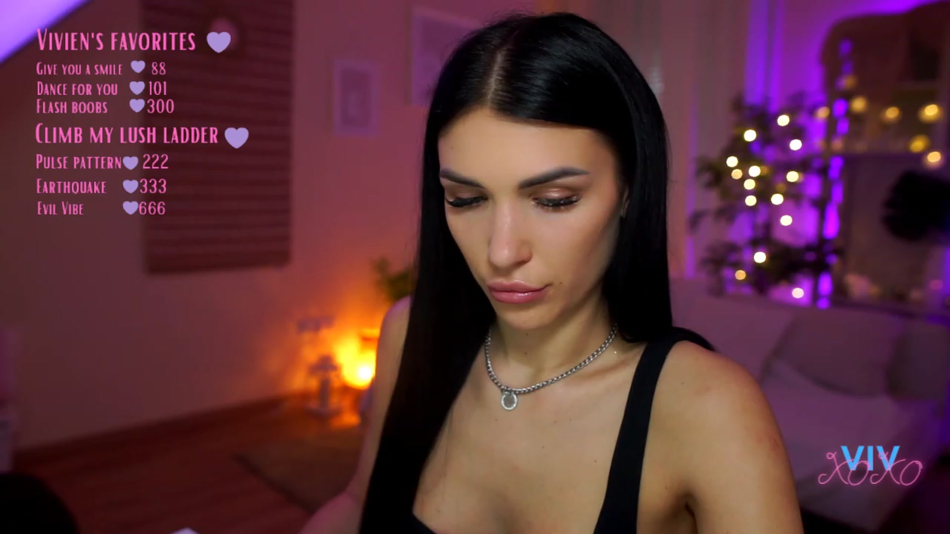 Gallery image thumbnail from kerelai's myfreecams stream on, 04/17/2023, 14:44 image 7 of 20