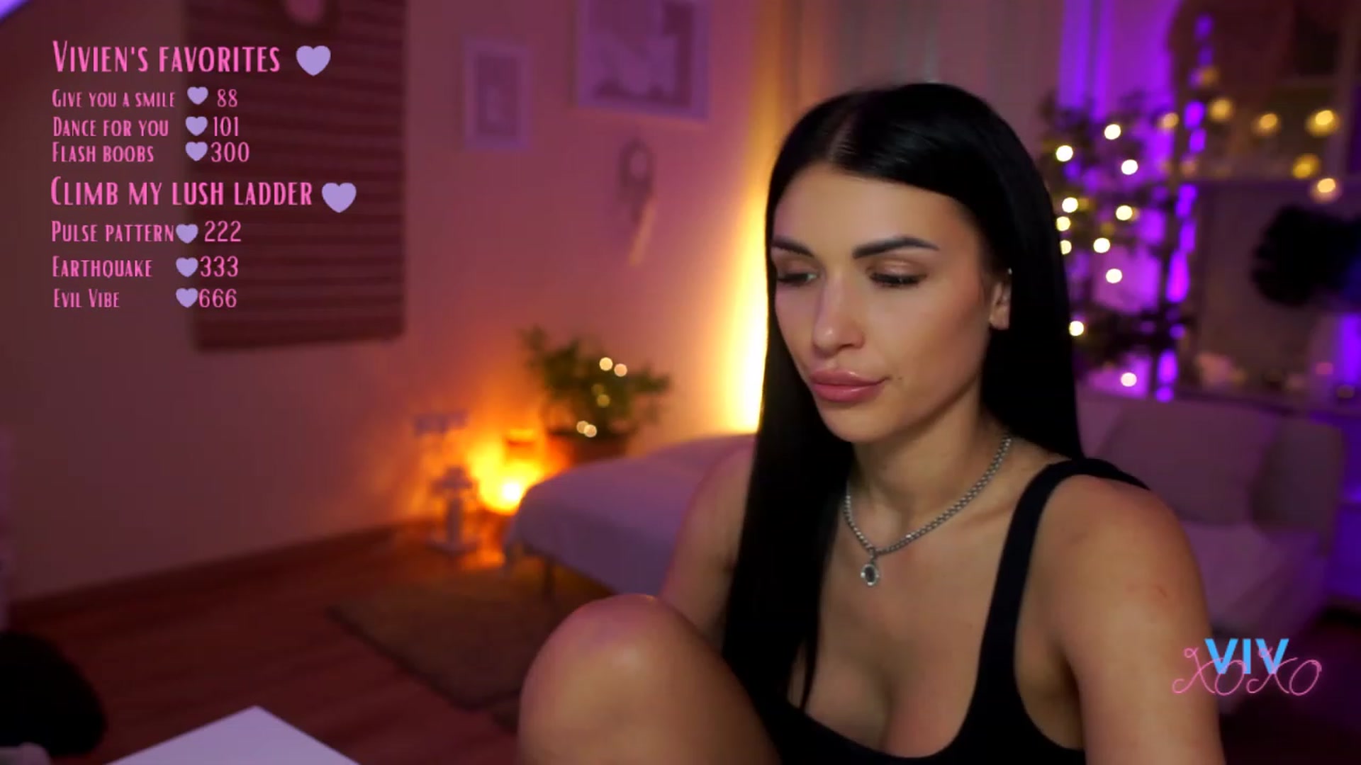 Gallery image thumbnail from kerelai's myfreecams stream on, 04/17/2023, 14:44 image 12 of 20