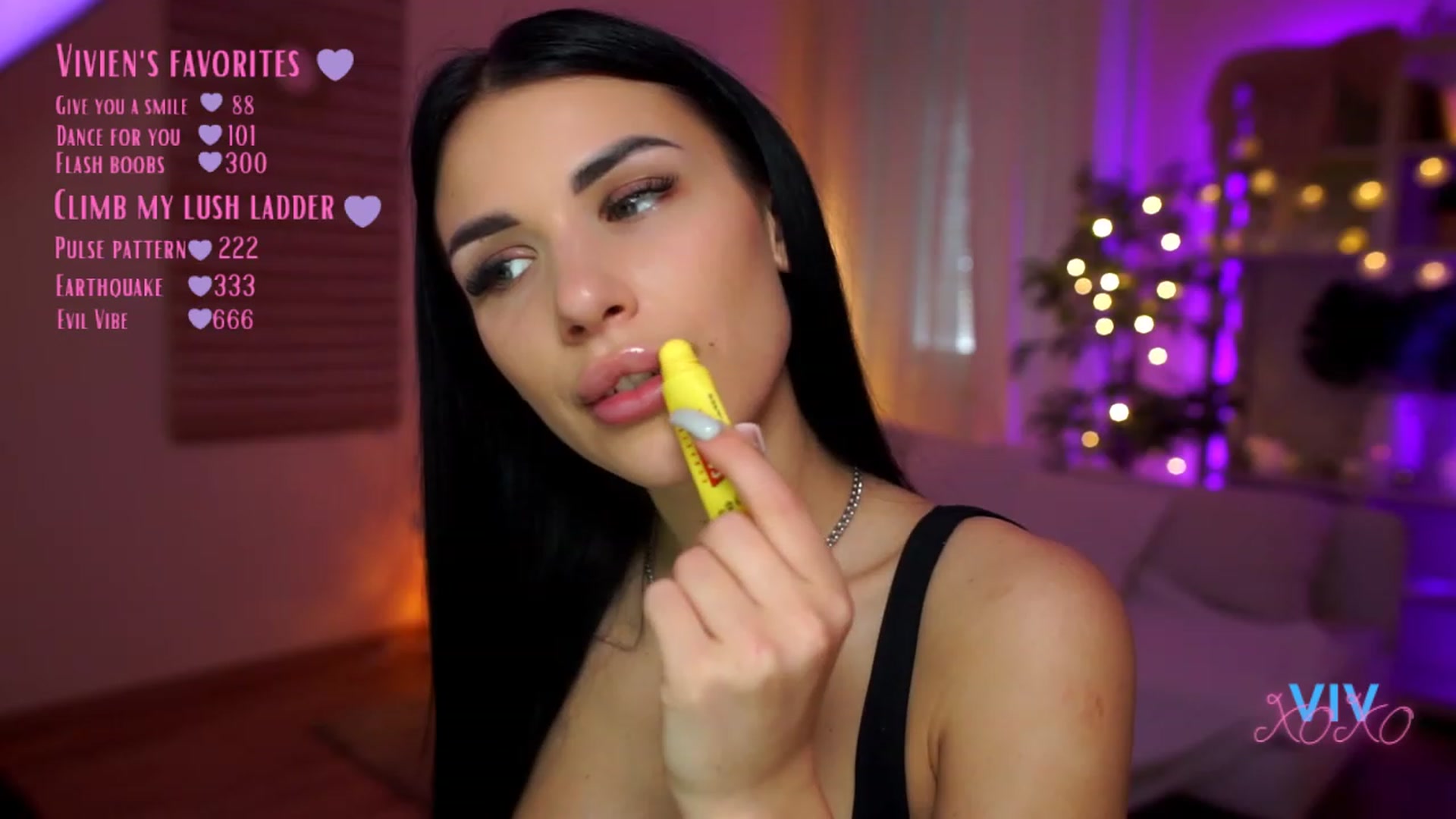 Gallery image thumbnail from kerelai's myfreecams stream on, 04/17/2023, 14:44 image 19 of 20