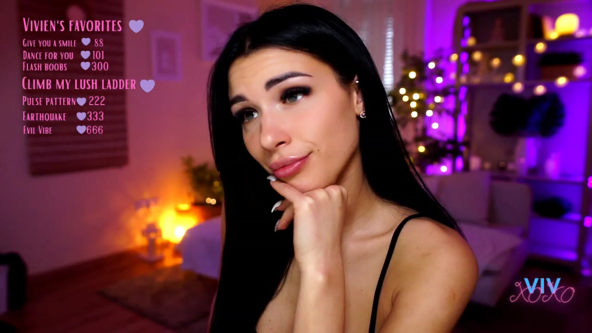Gallery image thumbnail from kerelai's myfreecams stream on, 04/21/2023, 13:37 image 5 of 20